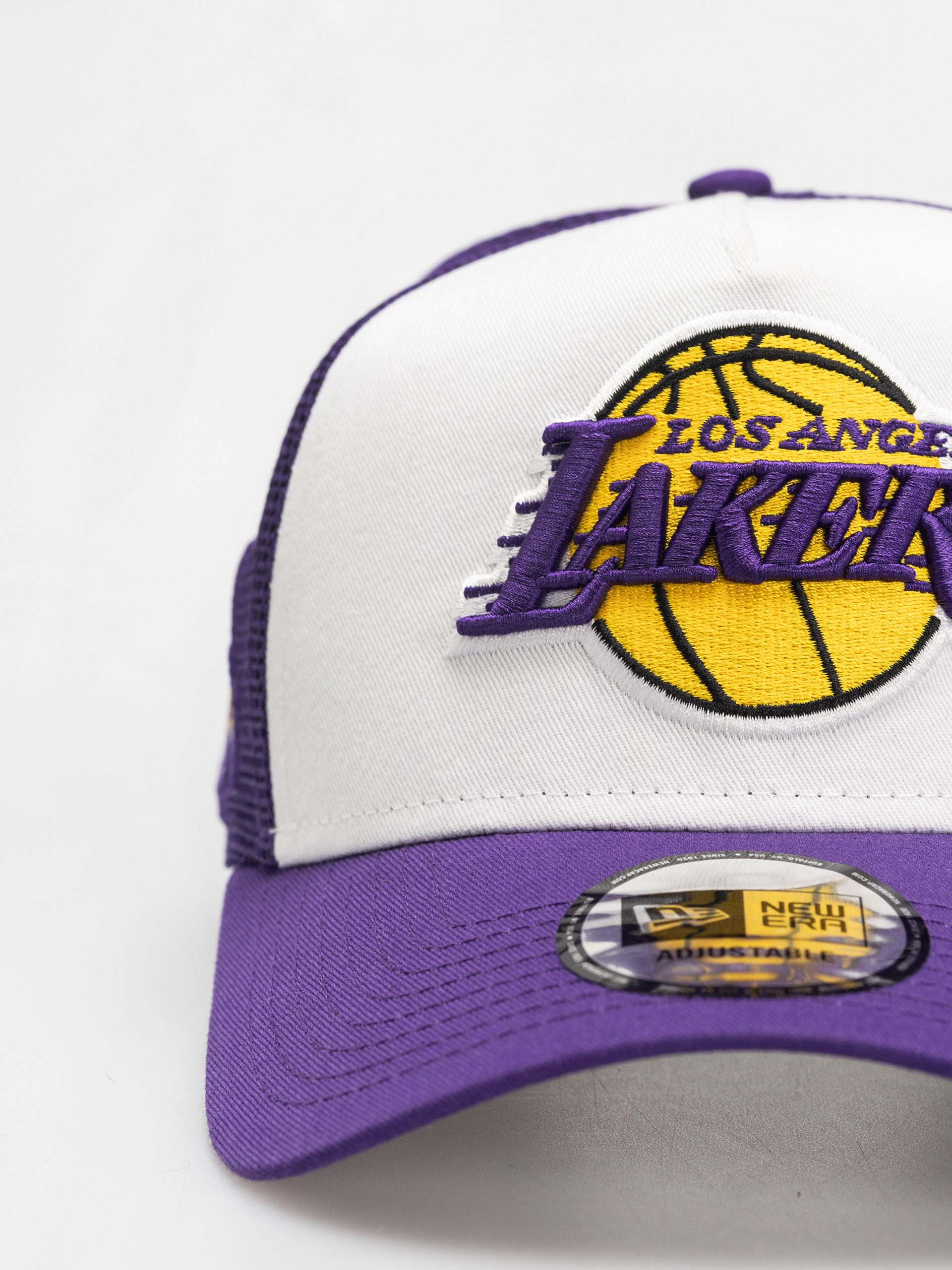 Șapcă New Era NBA Side Patch Trucker Los Angeles Lakers (violet/white)