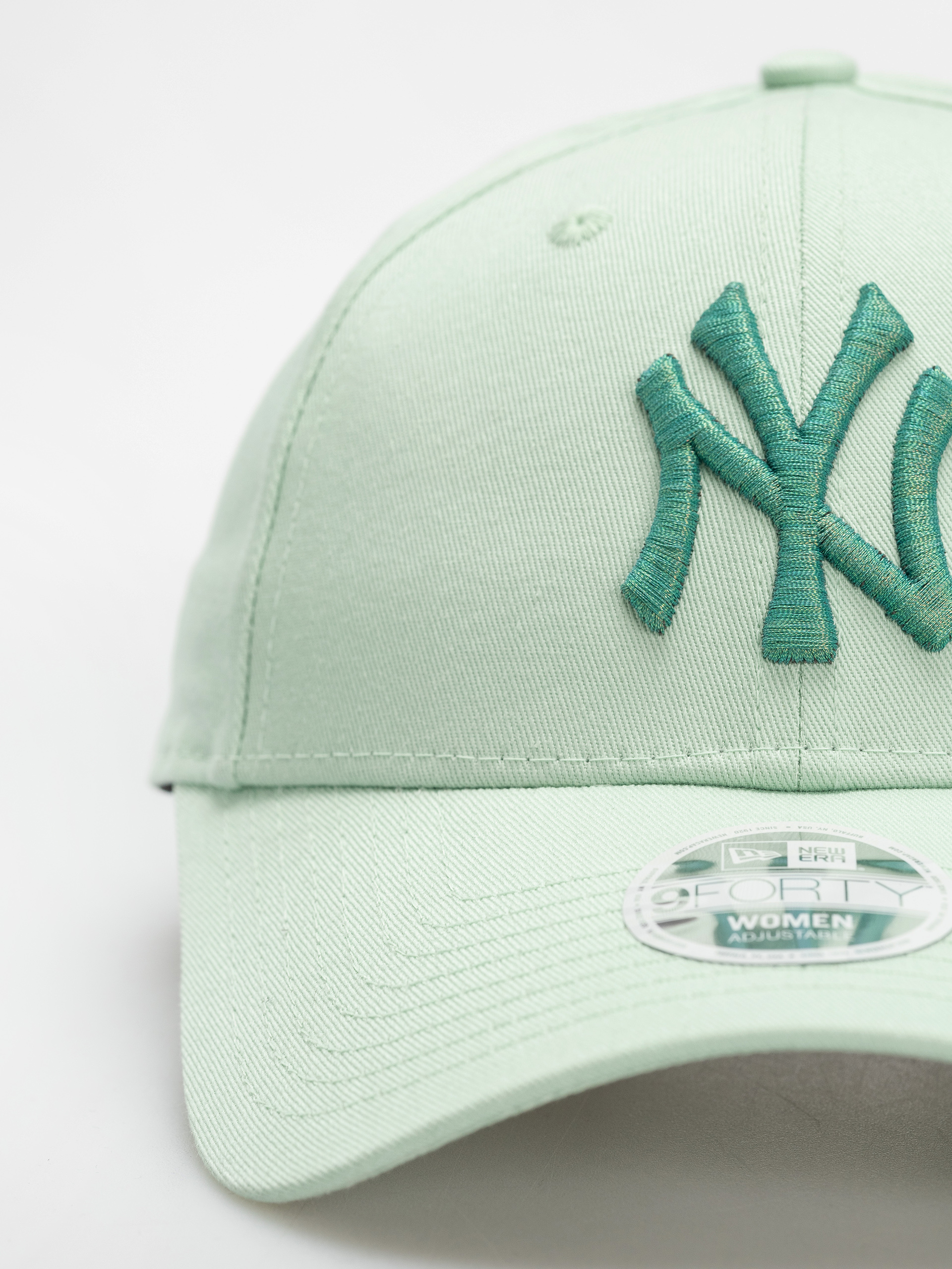 Șapcă New Era Metallic Logo 9Forty New York Yankees Wmn (green)