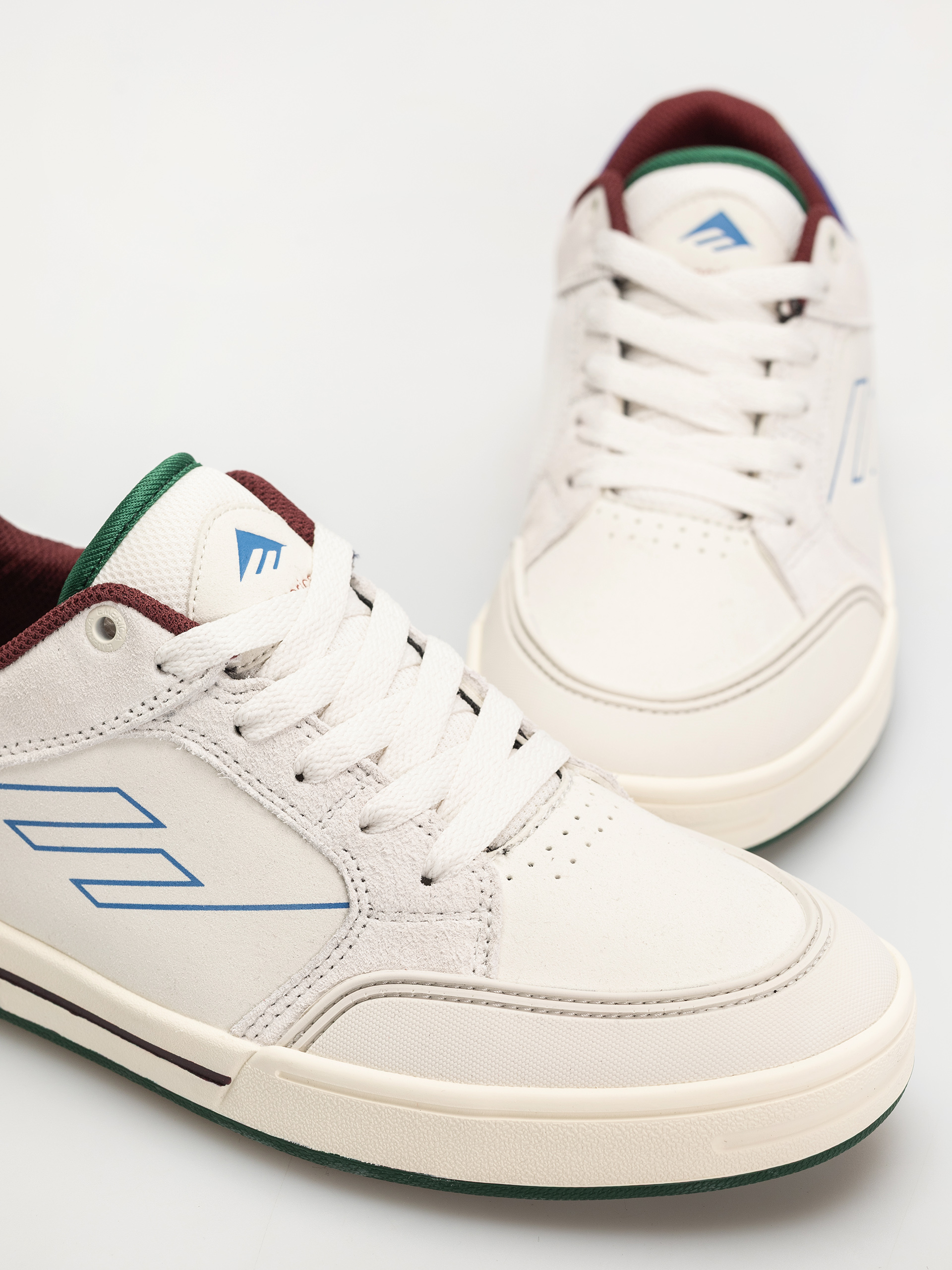 Pantofi Emerica Heritic (creme)