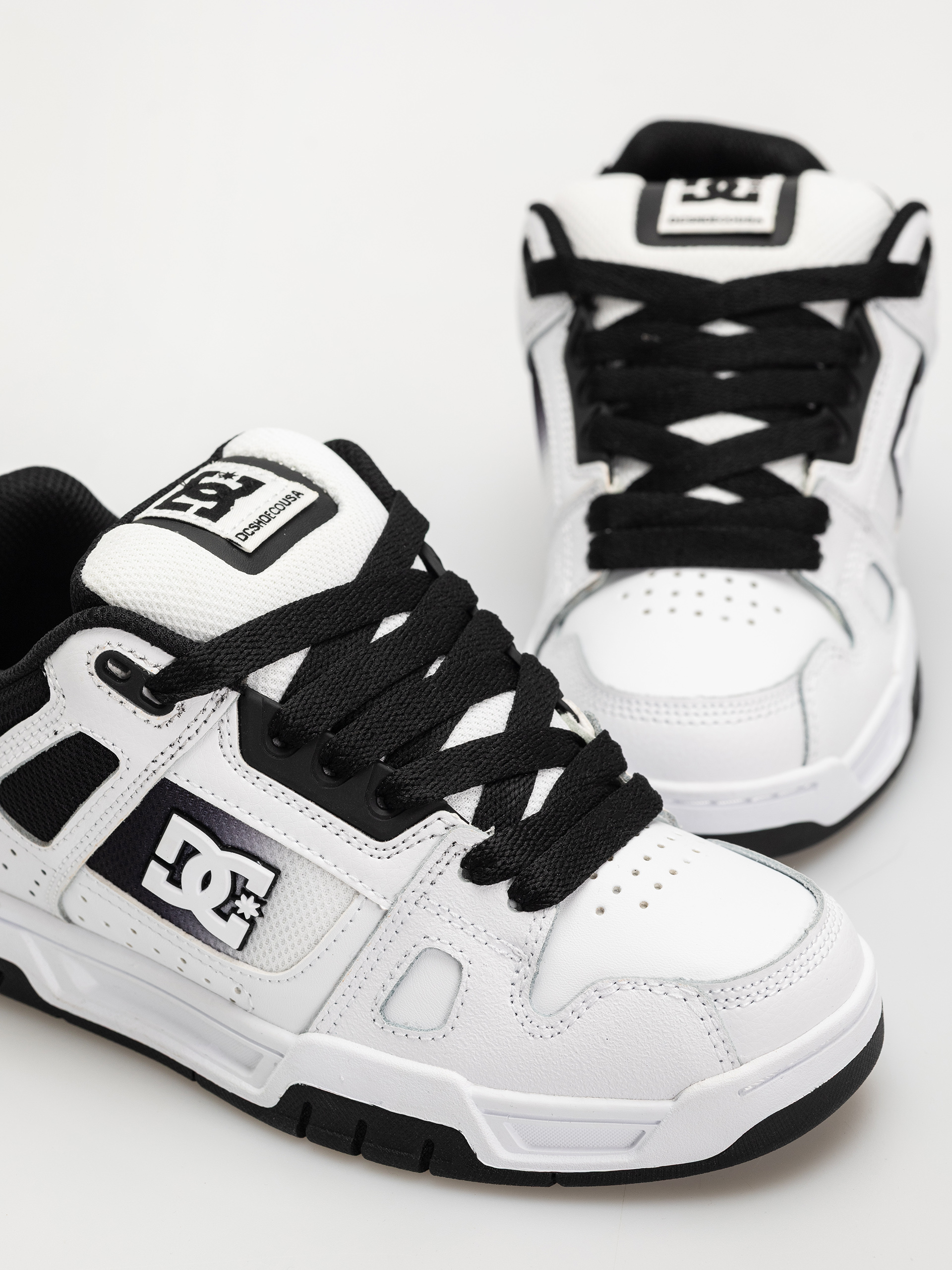 Pantofi DC Stag (black/white fade)