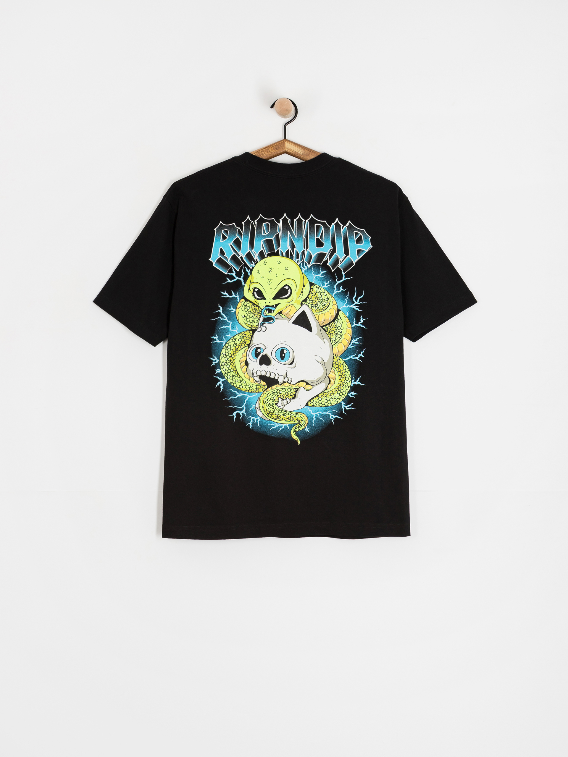 Tricou RipNDip Skull And Bones (black)