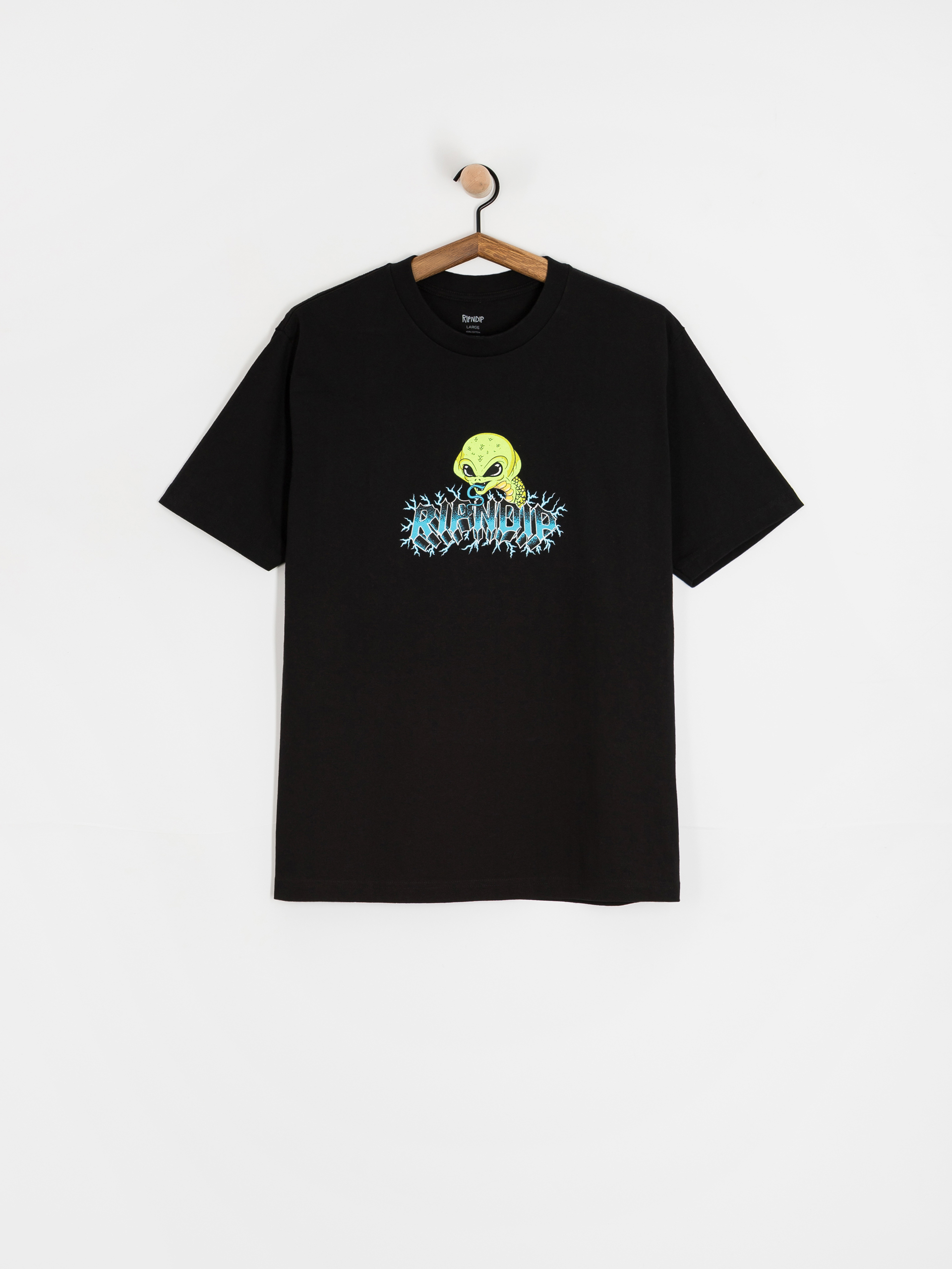 Tricou RipNDip Skull And Bones (black)