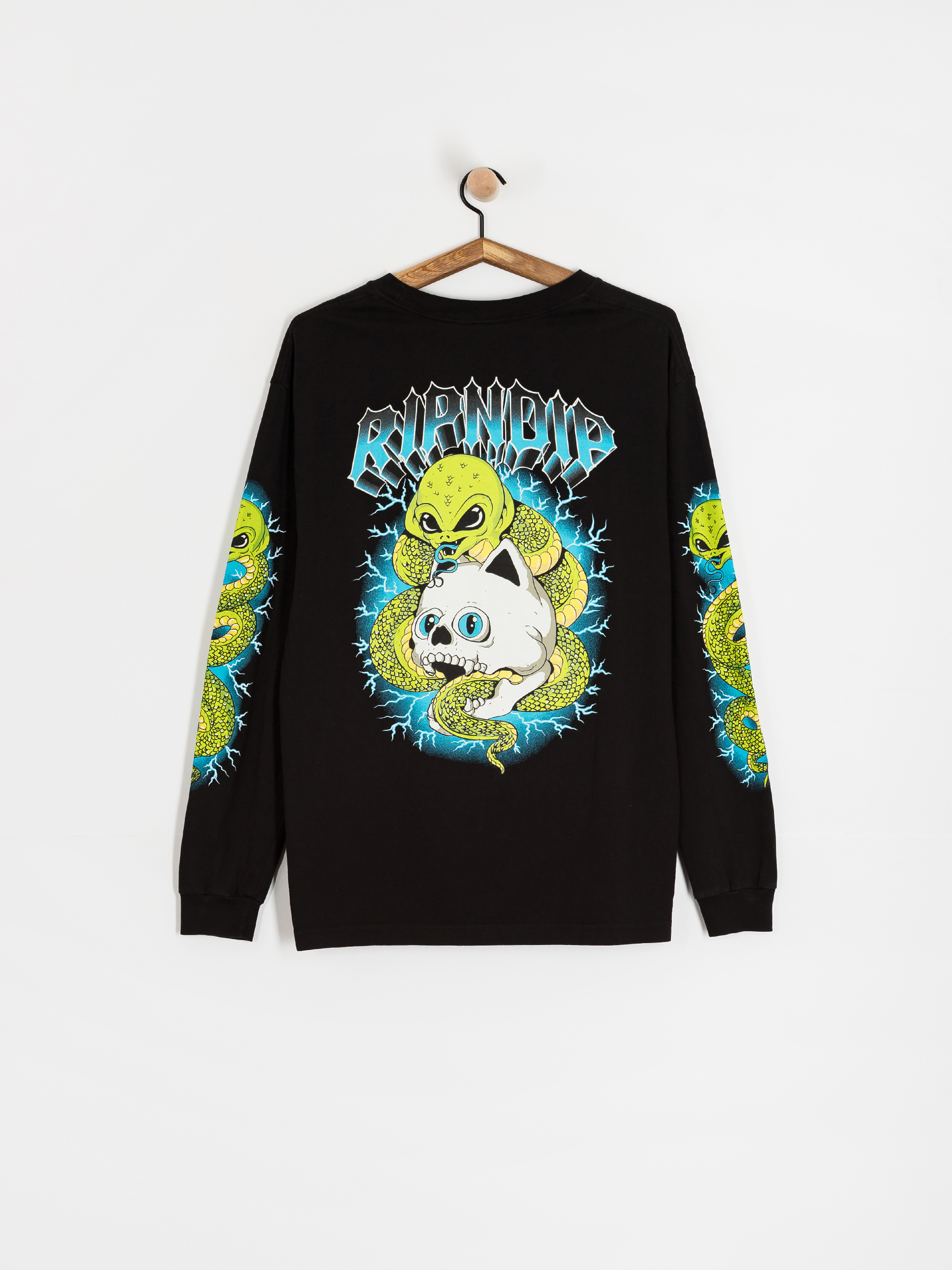 Longsleeve RipNDip Skull And Bones (black)