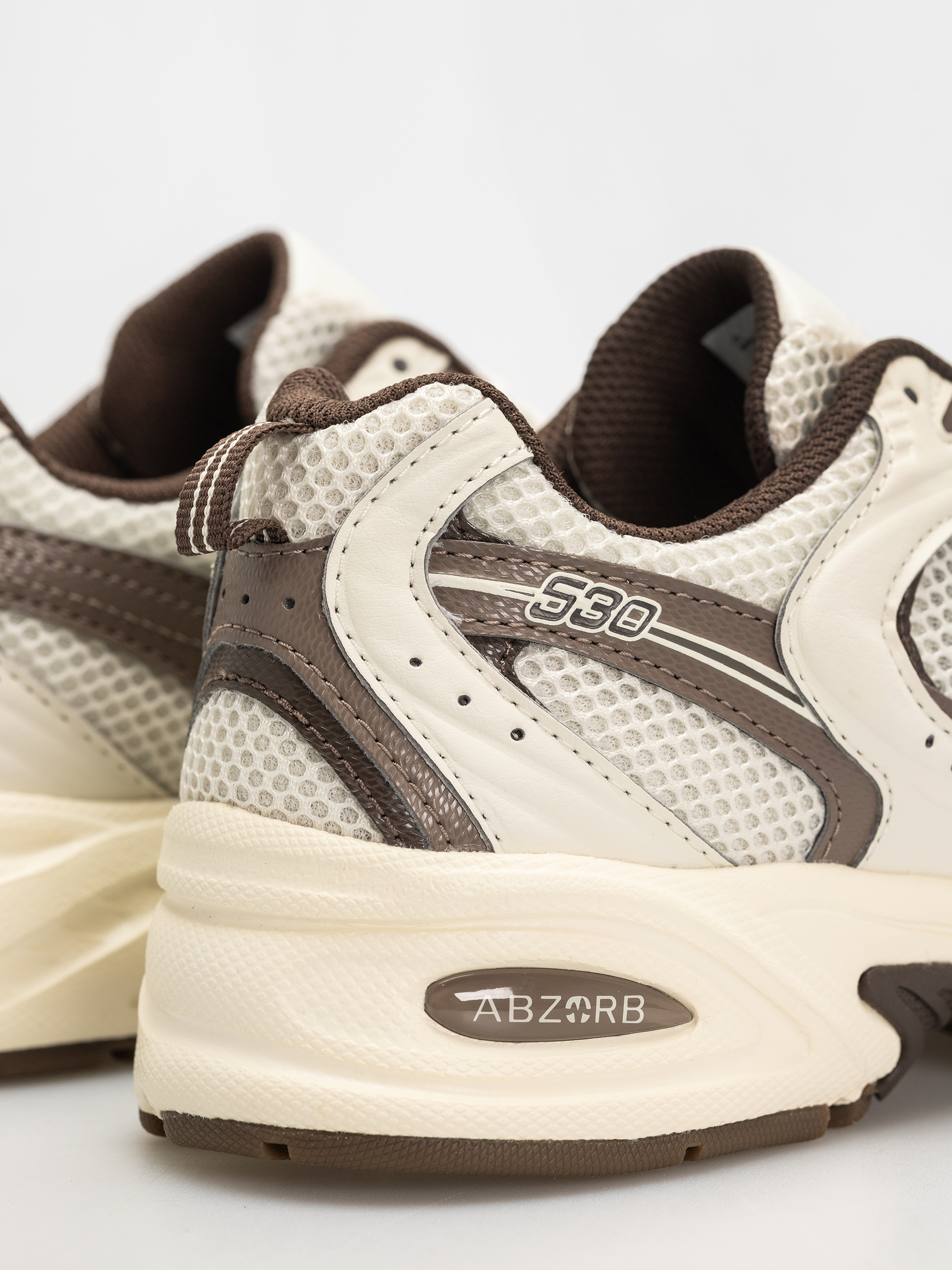 Pantofi New Balance 530 (angora)