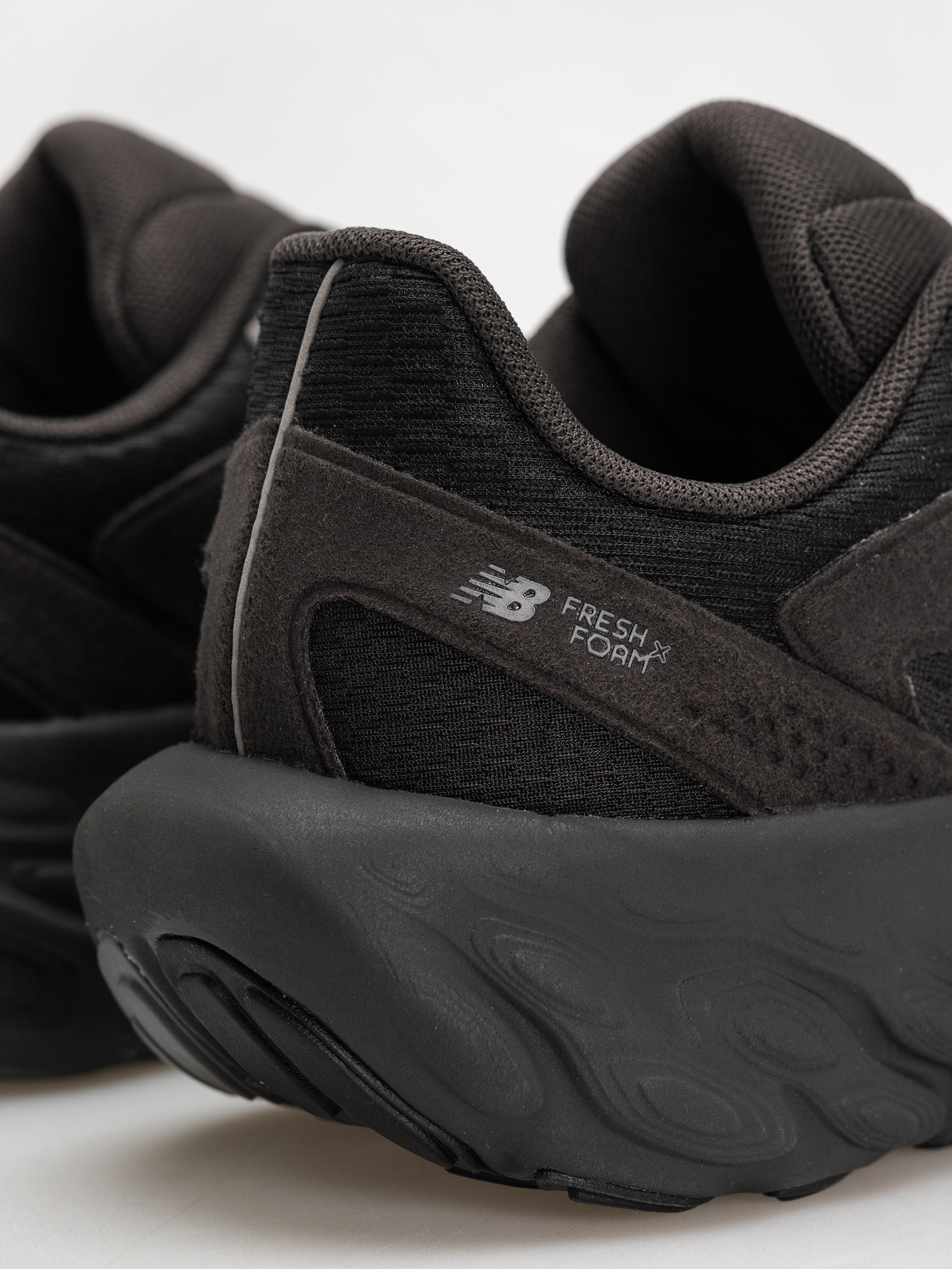 Pantofi New Balance Trn (black cement)