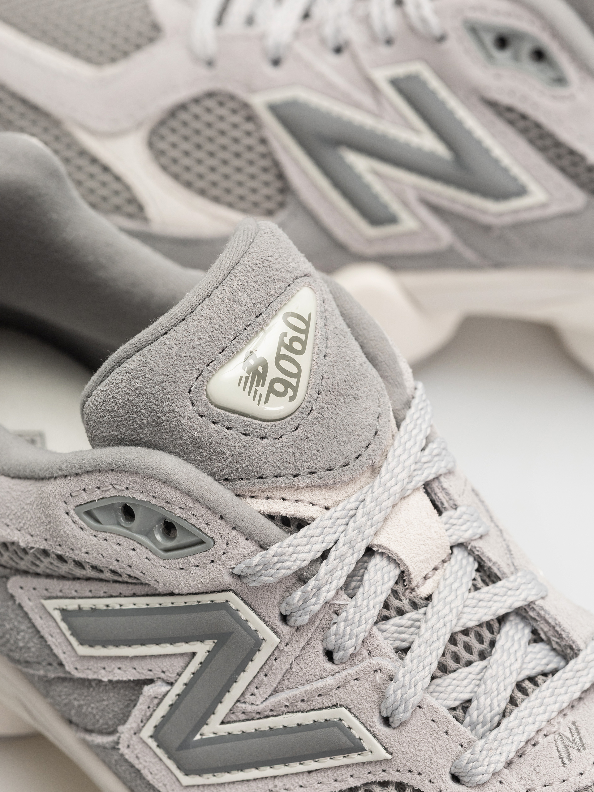 Pantofi New Balance 9060 (slate grey)