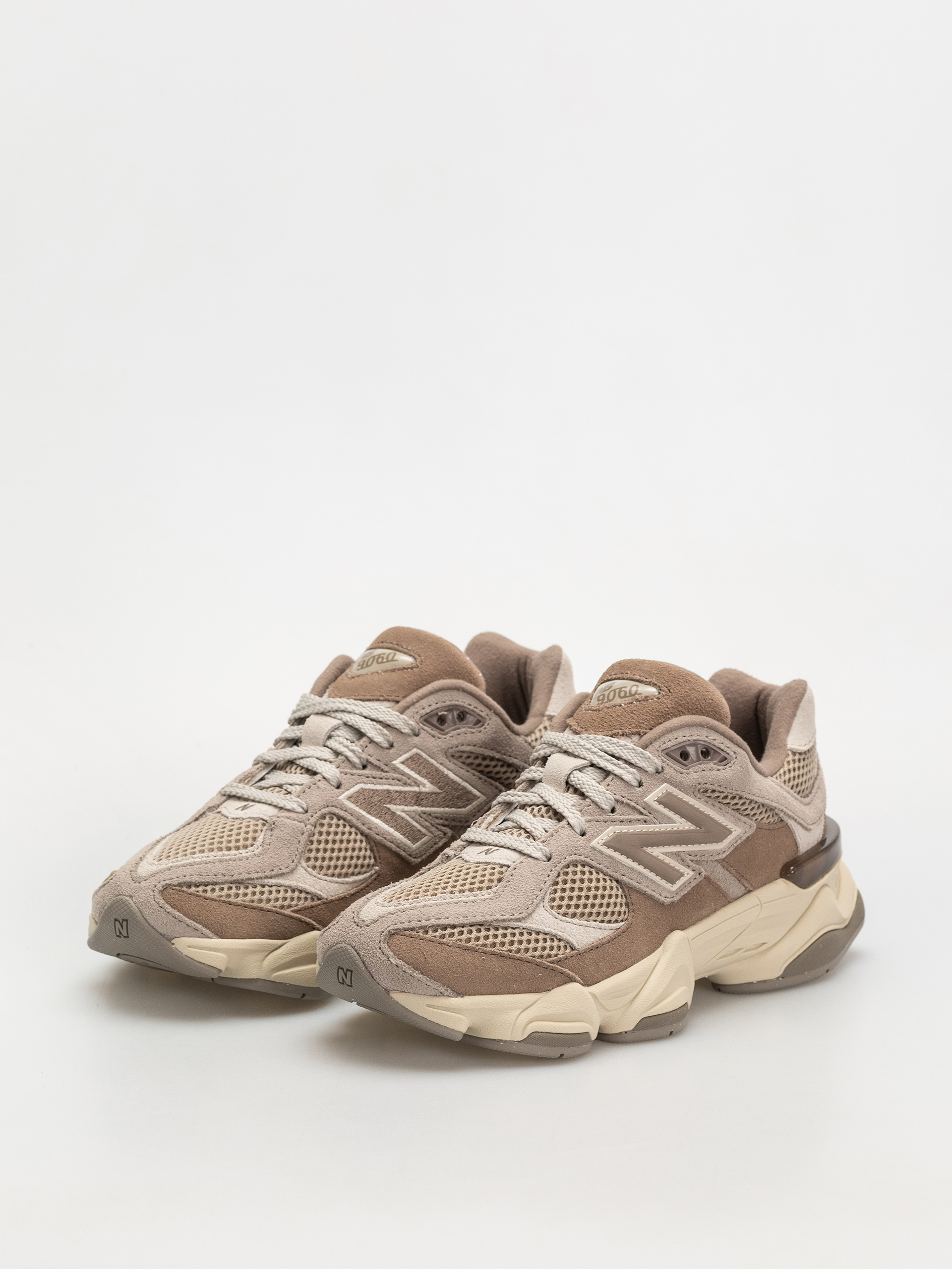 Pantofi New Balance 9060 JR (mushroom)