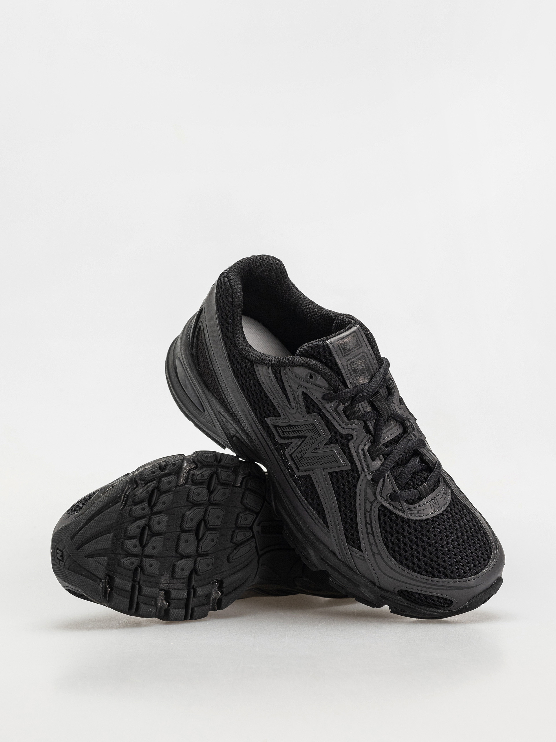 Pantofi New Balance 740 JR (black cement)