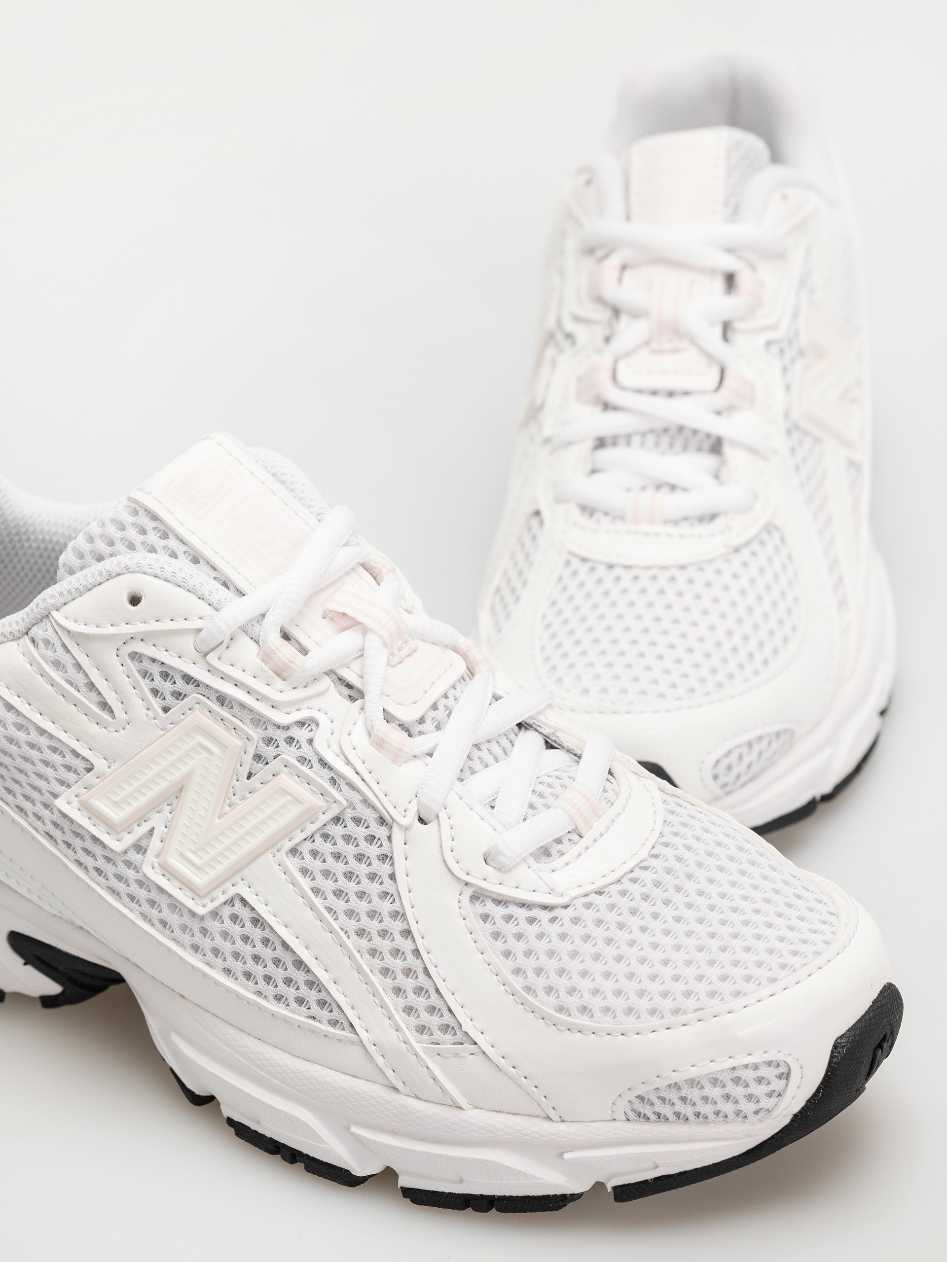 Pantofi New Balance 740 JR (white)