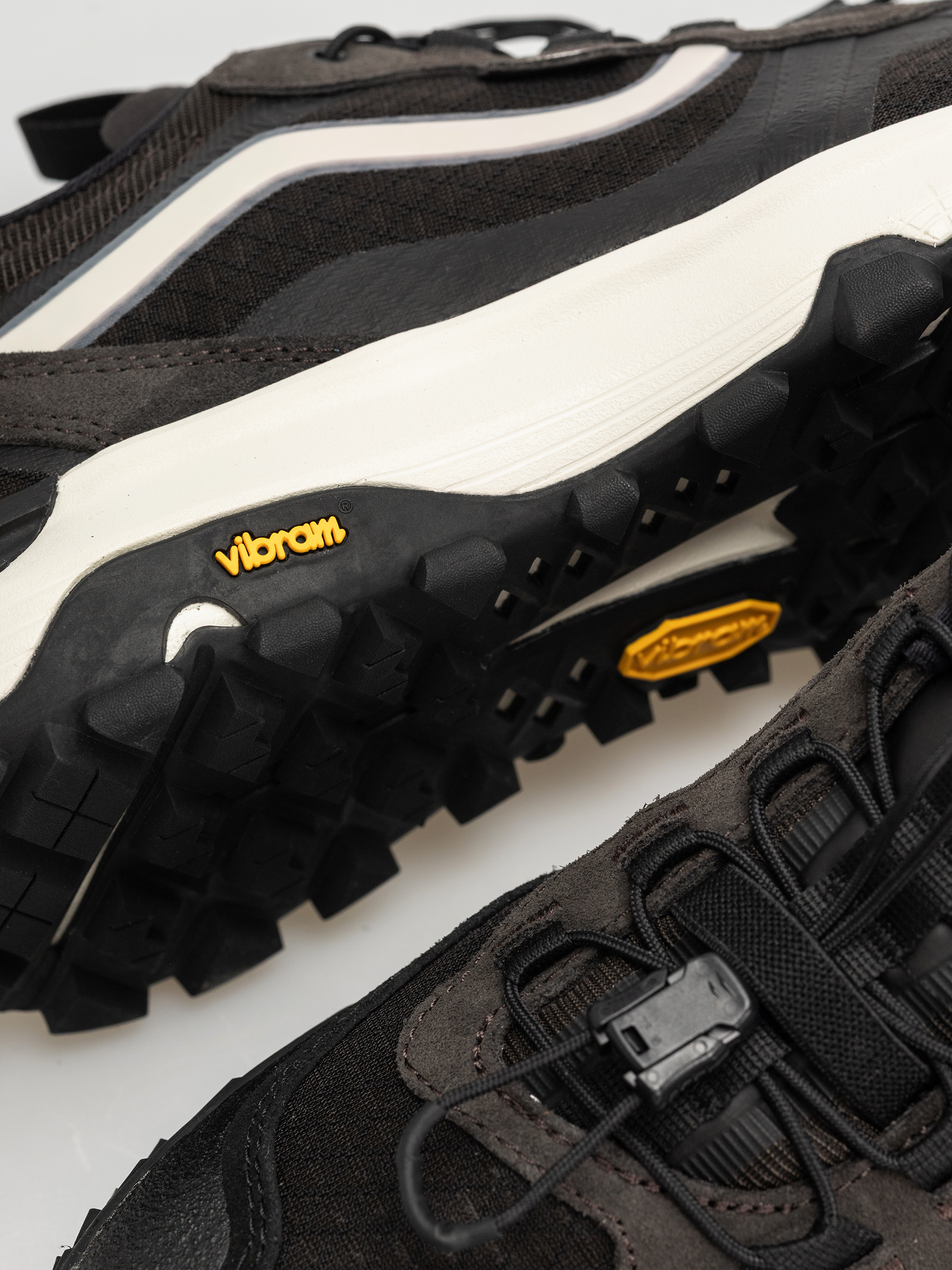 Pantofi Vans Mte Crosspath Xc (washed black)