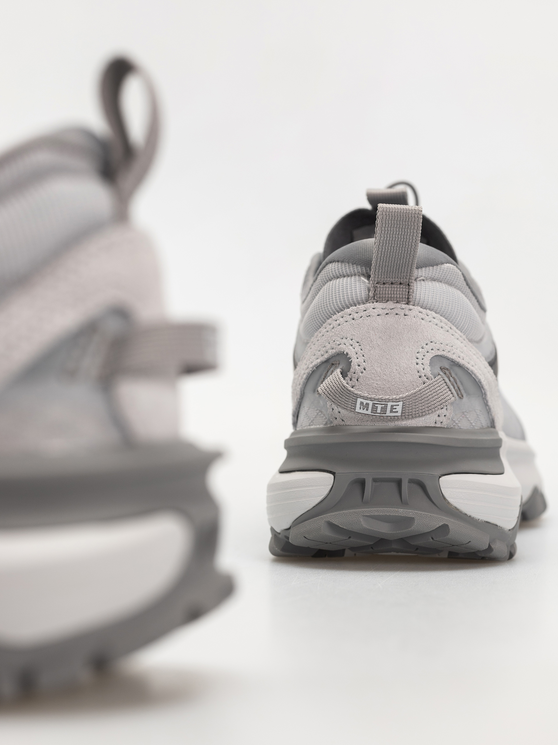 Pantofi Vans Mte Crosspath Xc (light gray)