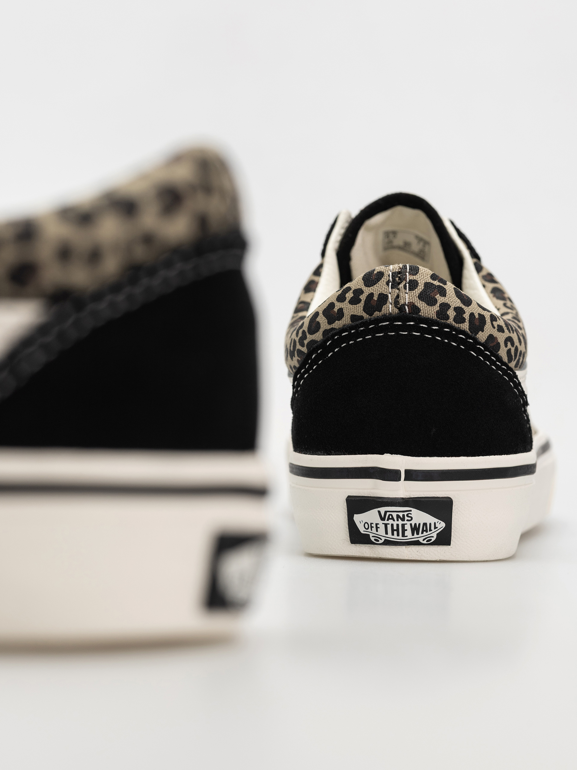 Pantofi Vans Old Skool (black/leopard)