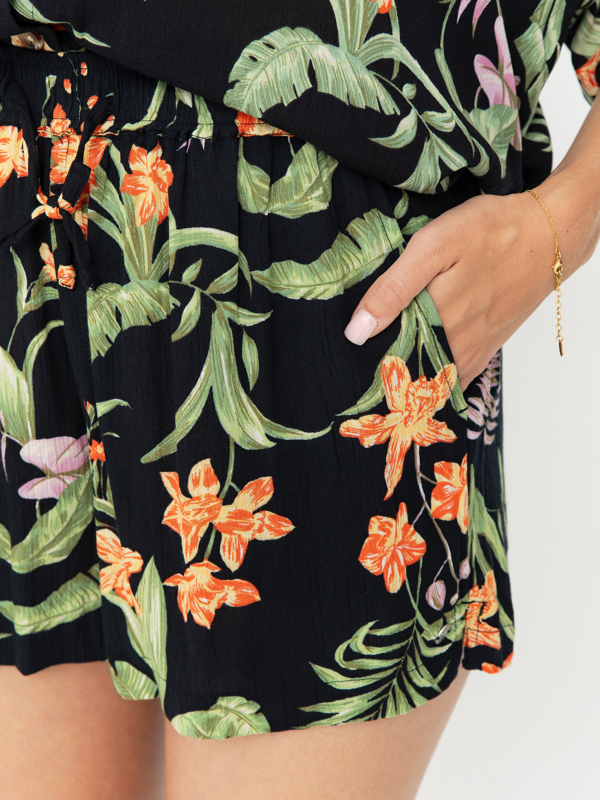 Pantaloni scurți Roxy Lekeitio Break High Printed Cr Wmn (anthracite island escape)