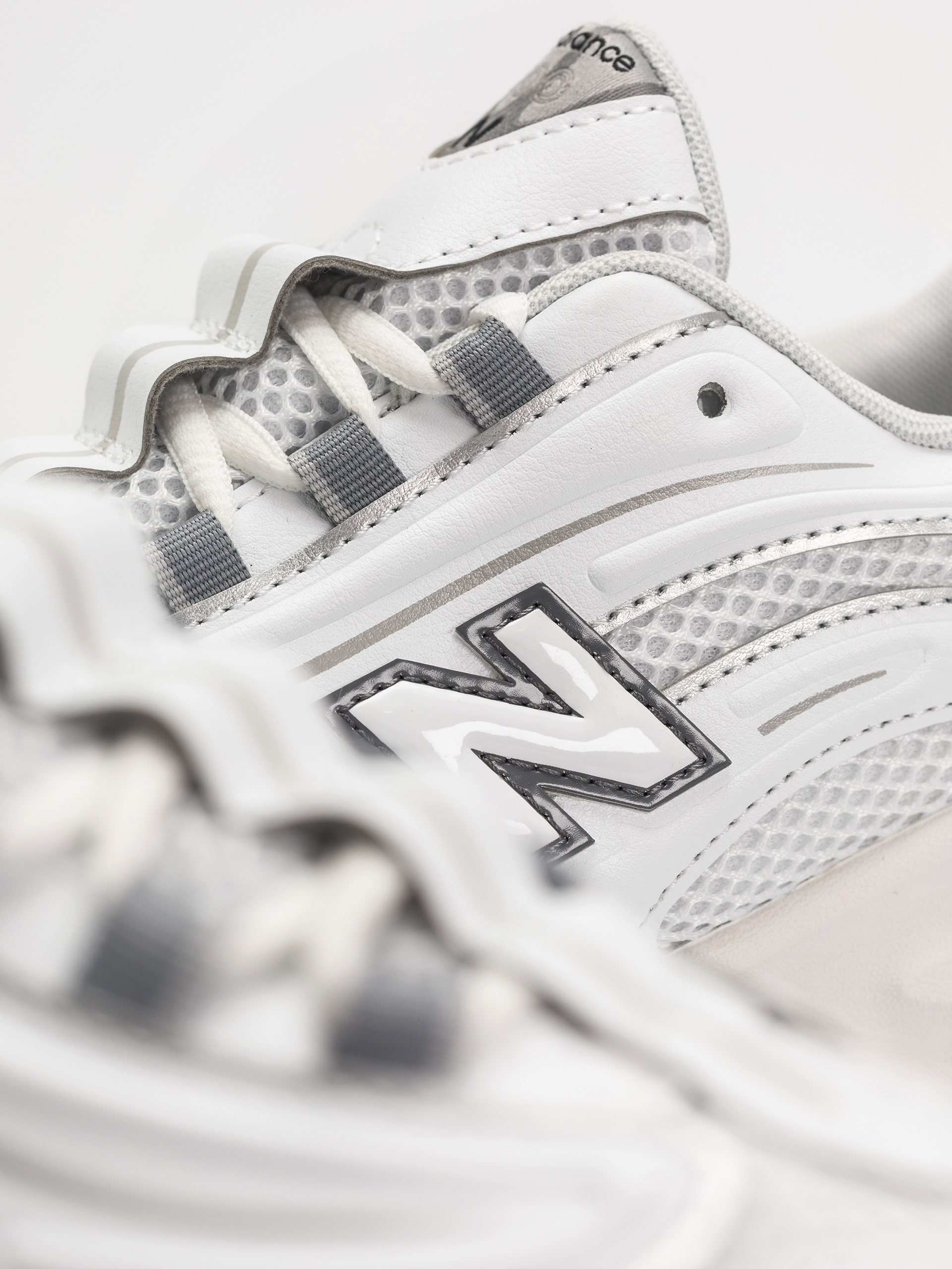 Pantofi New Balance 1000 JR - alb (white)