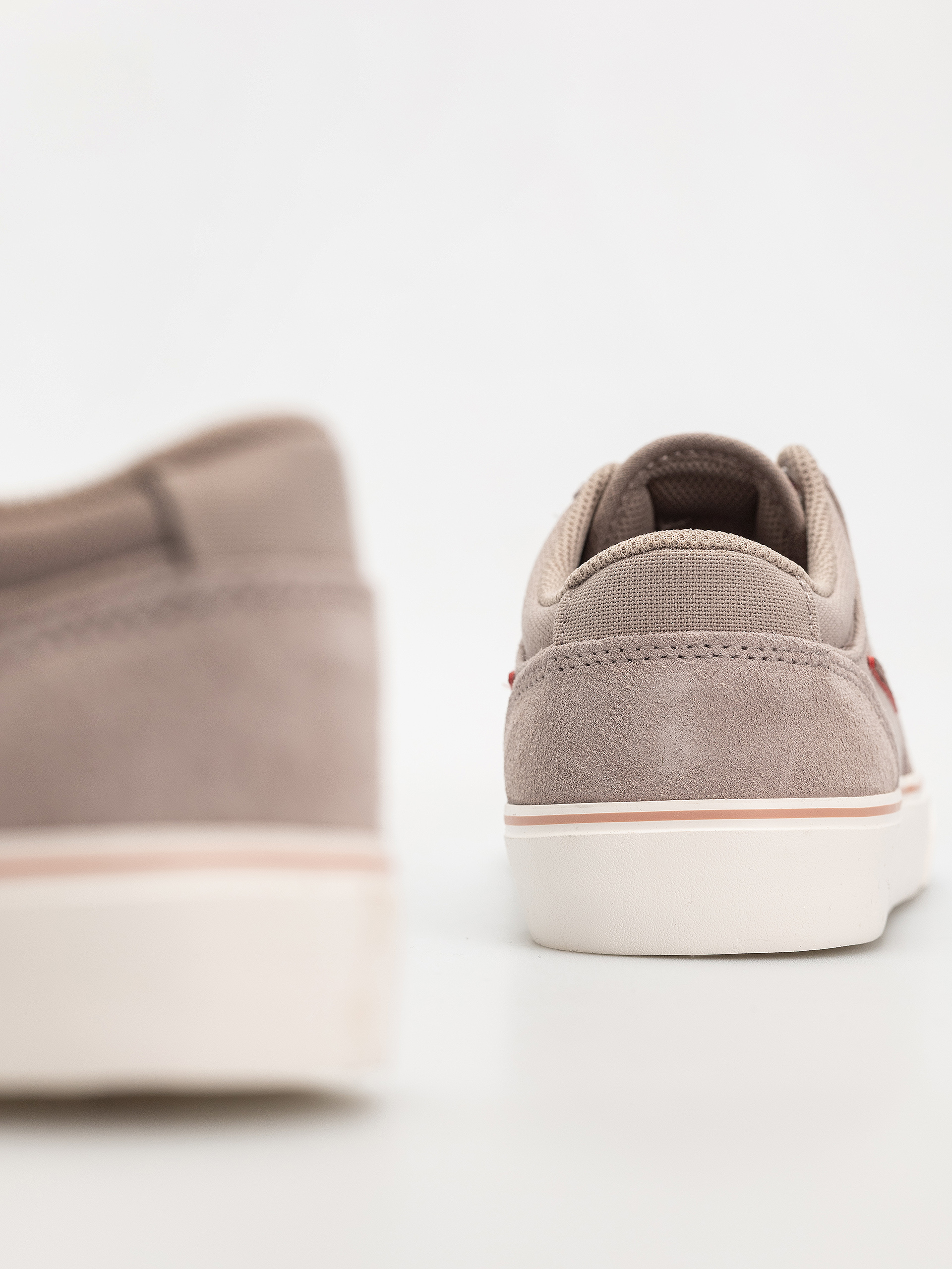 Pantofi Nike SB Chron 2 (malt/red sepia phantom particle pink)