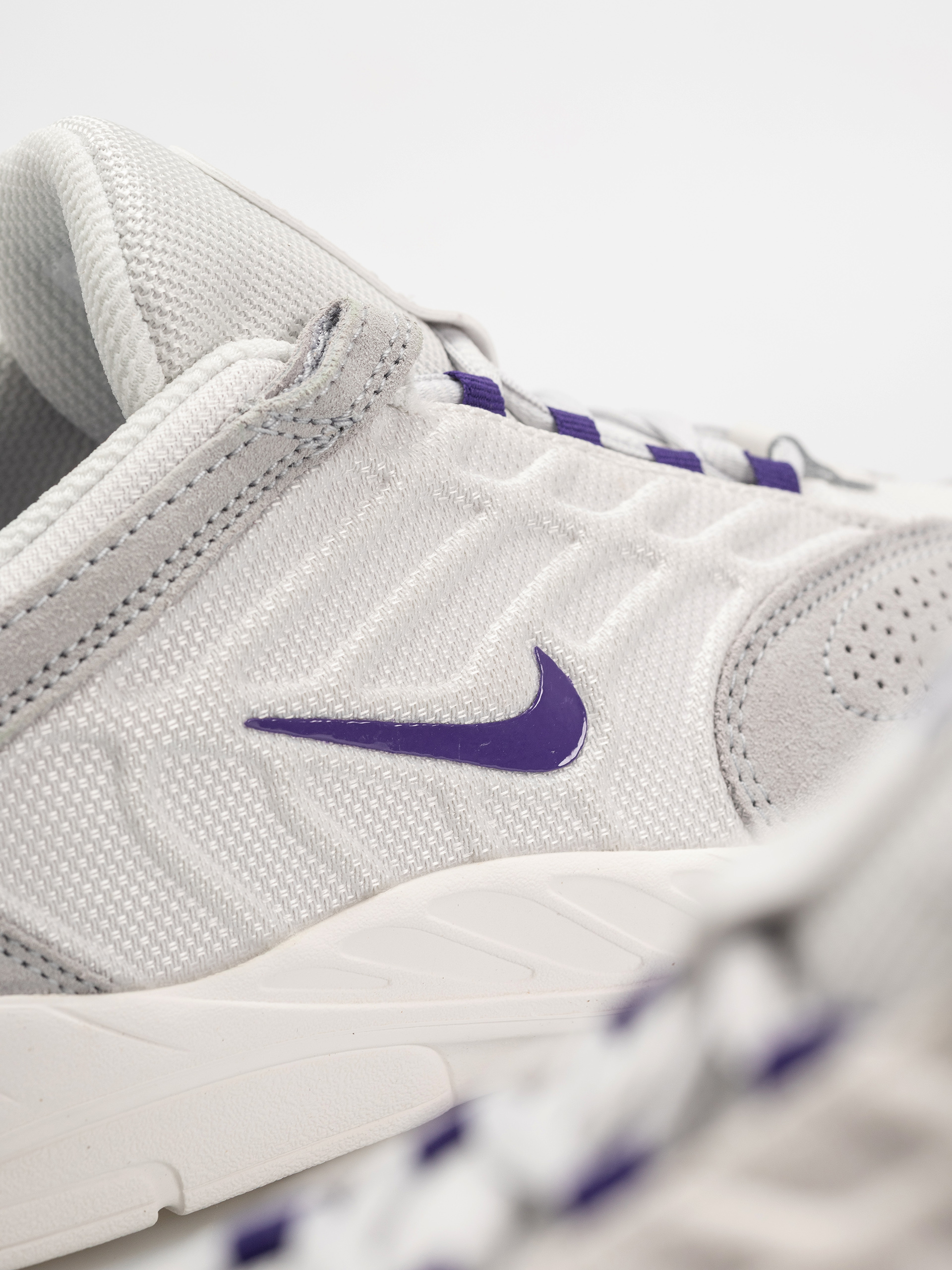 Pantofi Nike SB Vertebrae (platinum tint/court purple wolf grey)