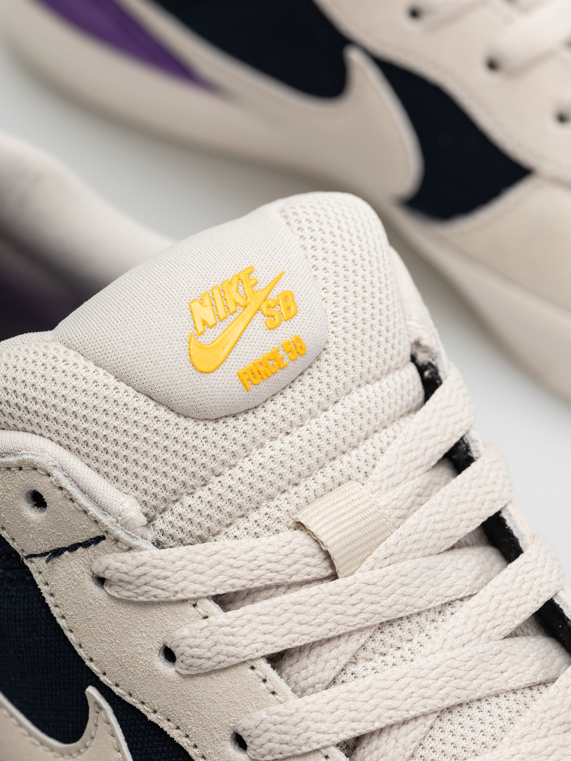 Pantofi Nike SB Force 58 (obsidian/lt orewood brn wild grape)