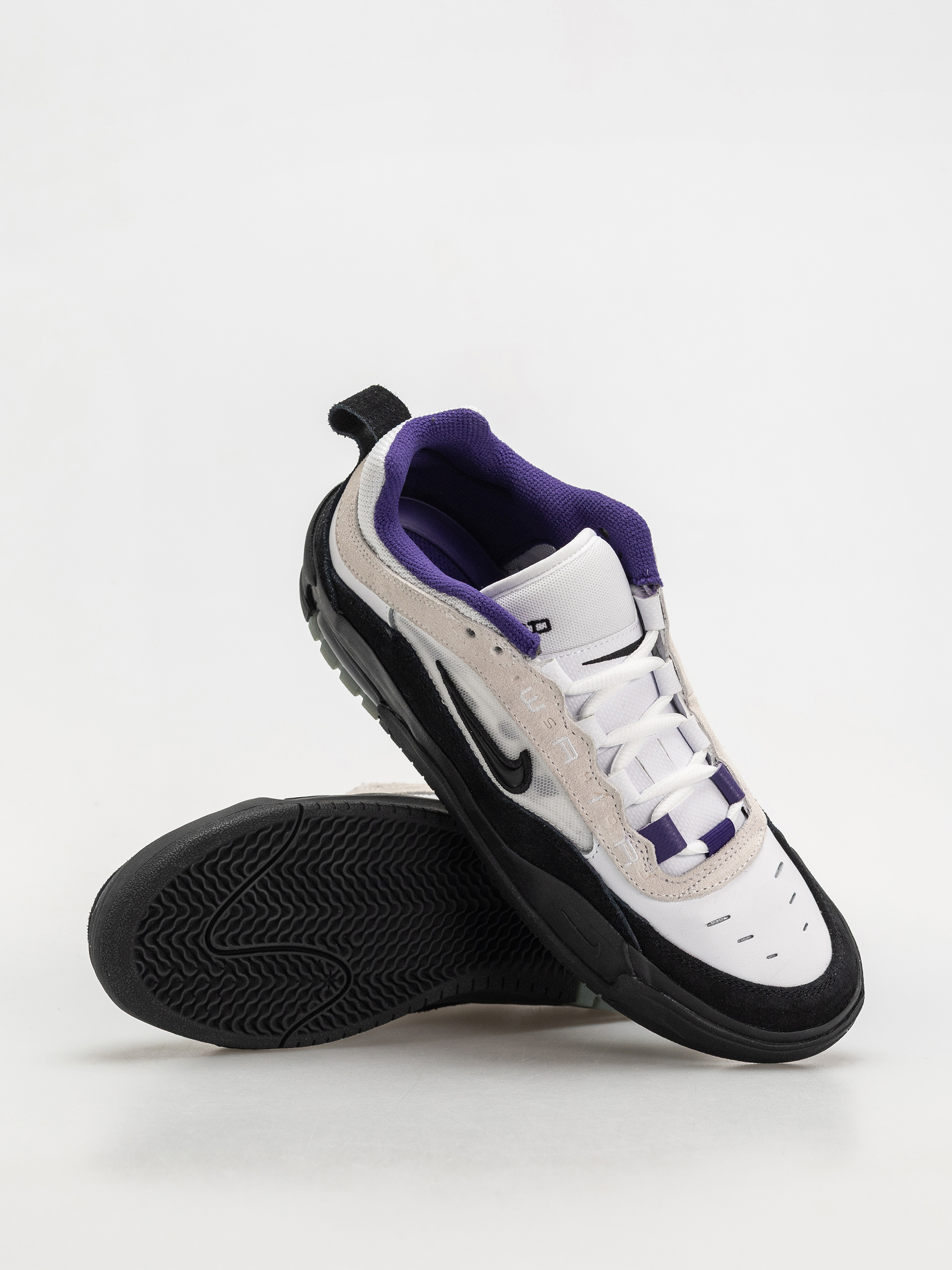 Pantofi Nike SB Air Max Ishod (white/black court purple black)
