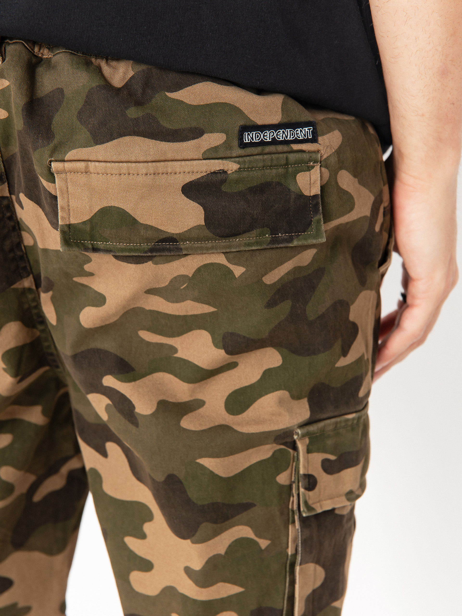 Pantaloni scurți Independent Groundwork Short Cargo (camo)