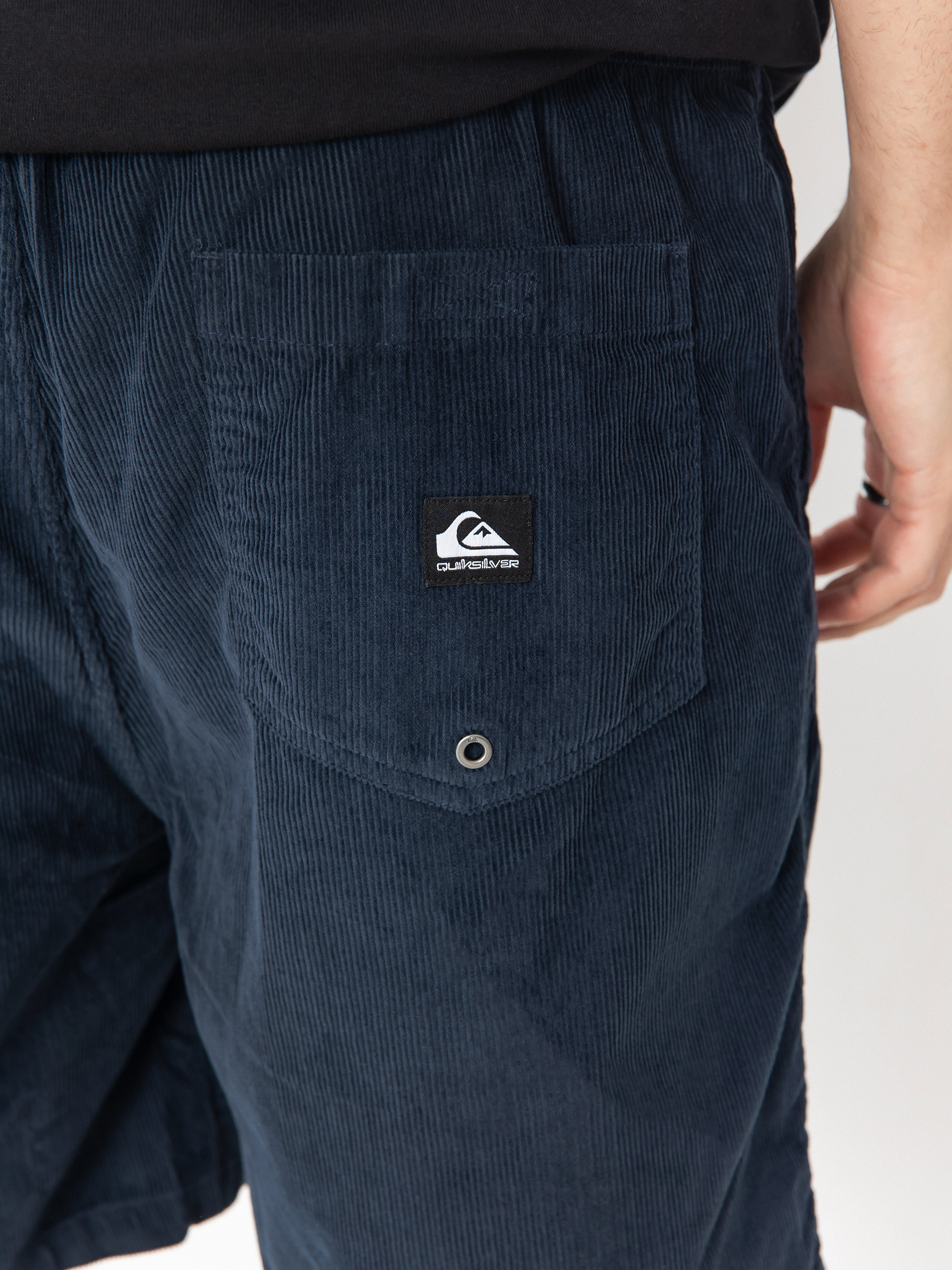 Pantaloni scurți Quiksilver Taxer Cord (dark navy)