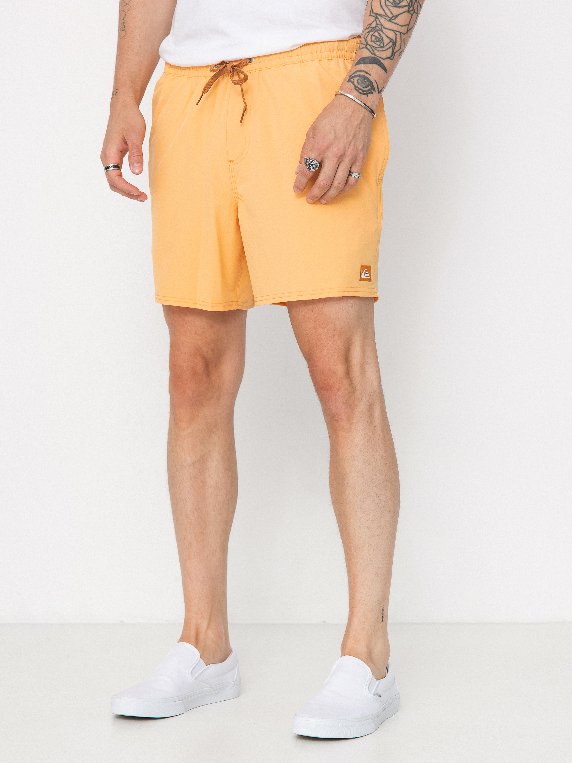 Pantaloni scurți Quiksilver Surfsilk Solid Volley 16 (chamois)
