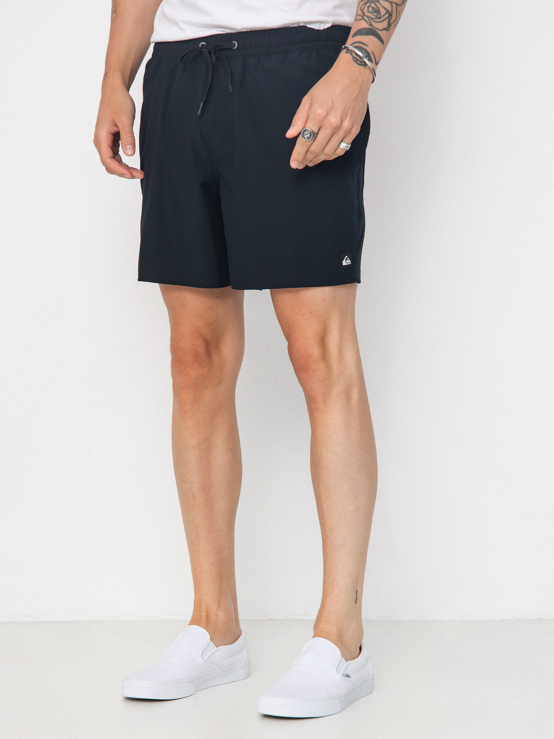 Pantaloni scurți Quiksilver Surfsilk Solid Volley 16 (black)