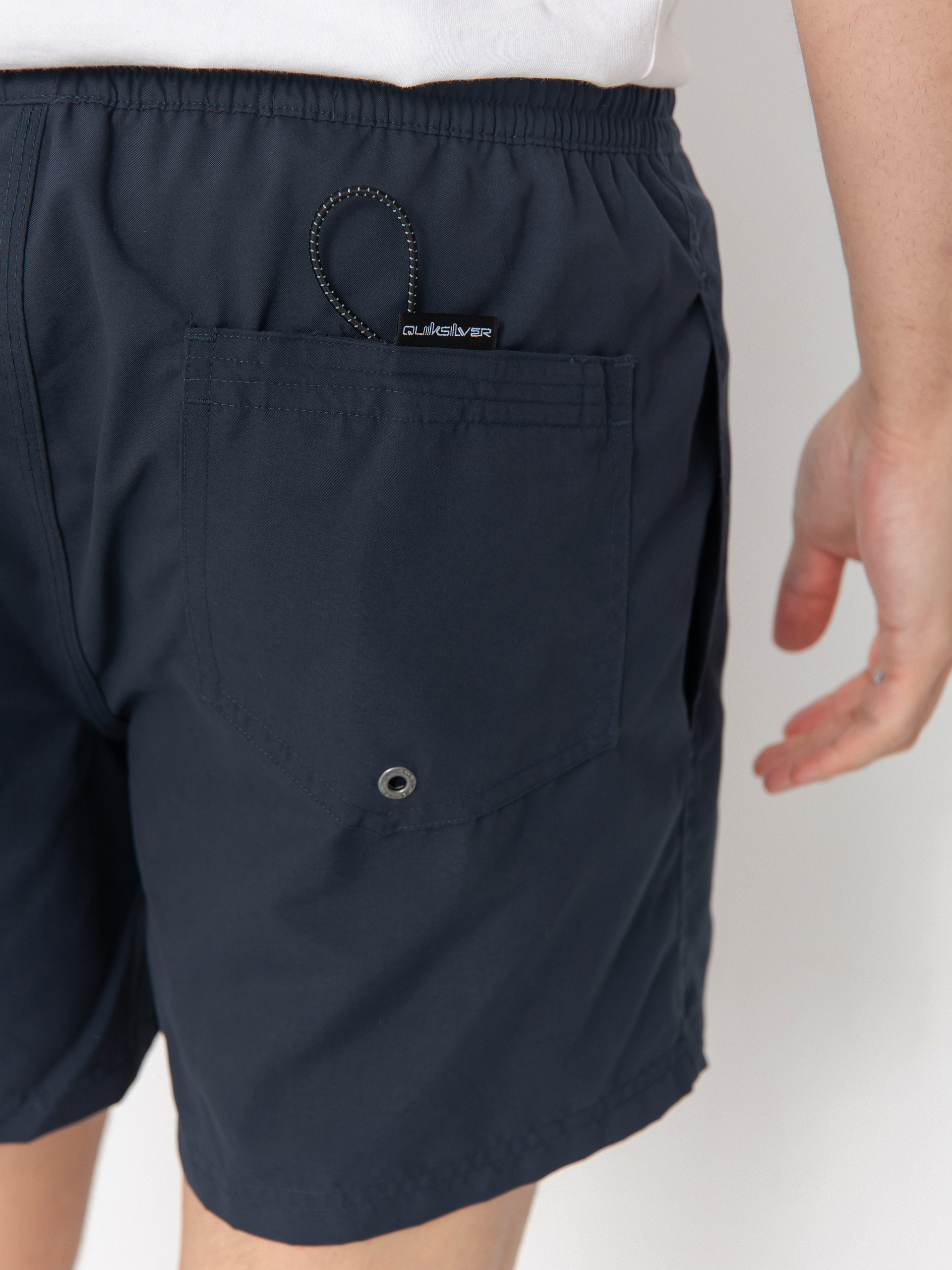 Pantaloni scurți Quiksilver Everyday Solid Volley 15 (dark navy)