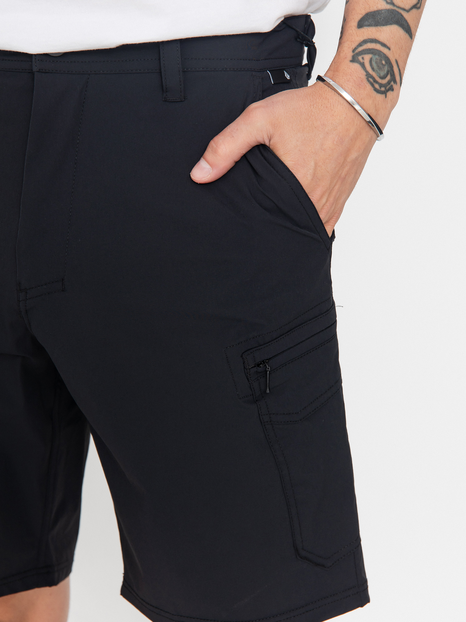 Pantaloni scurți Volcom Cashed In Cargo Hybrid 20 (black)