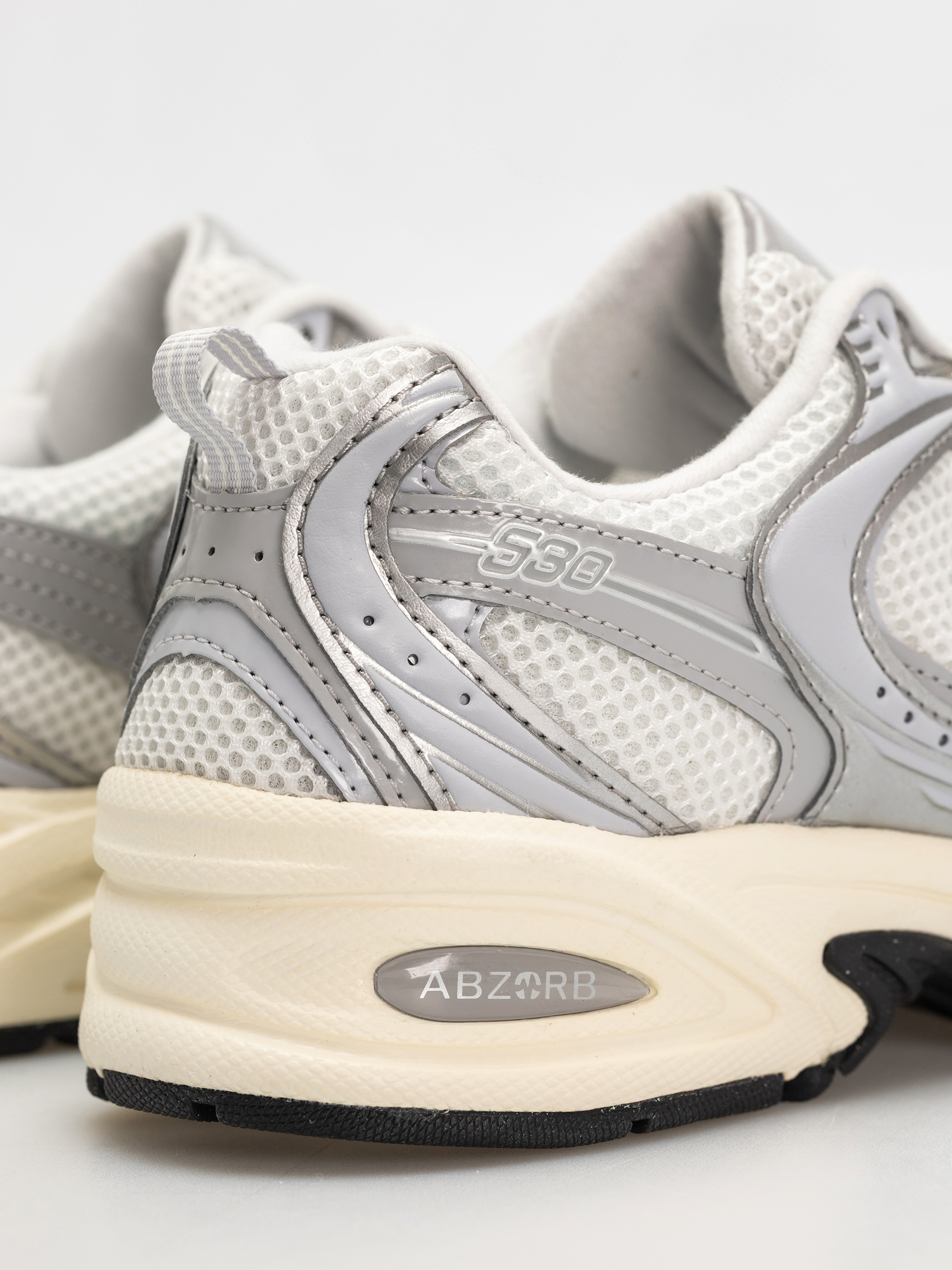 Pantofi New Balance 530 (silver metallic)