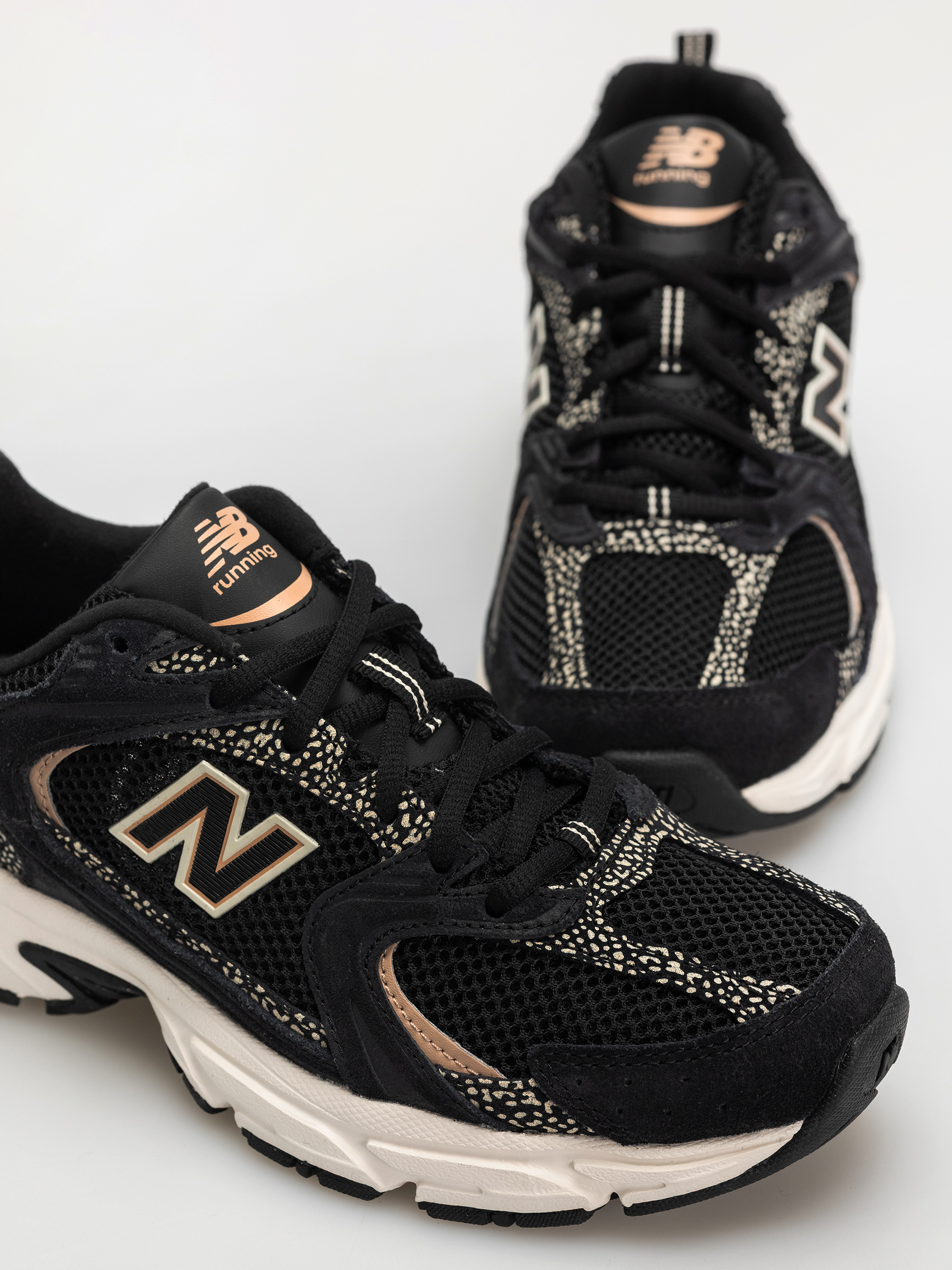 Pantofi New Balance 530 (black)