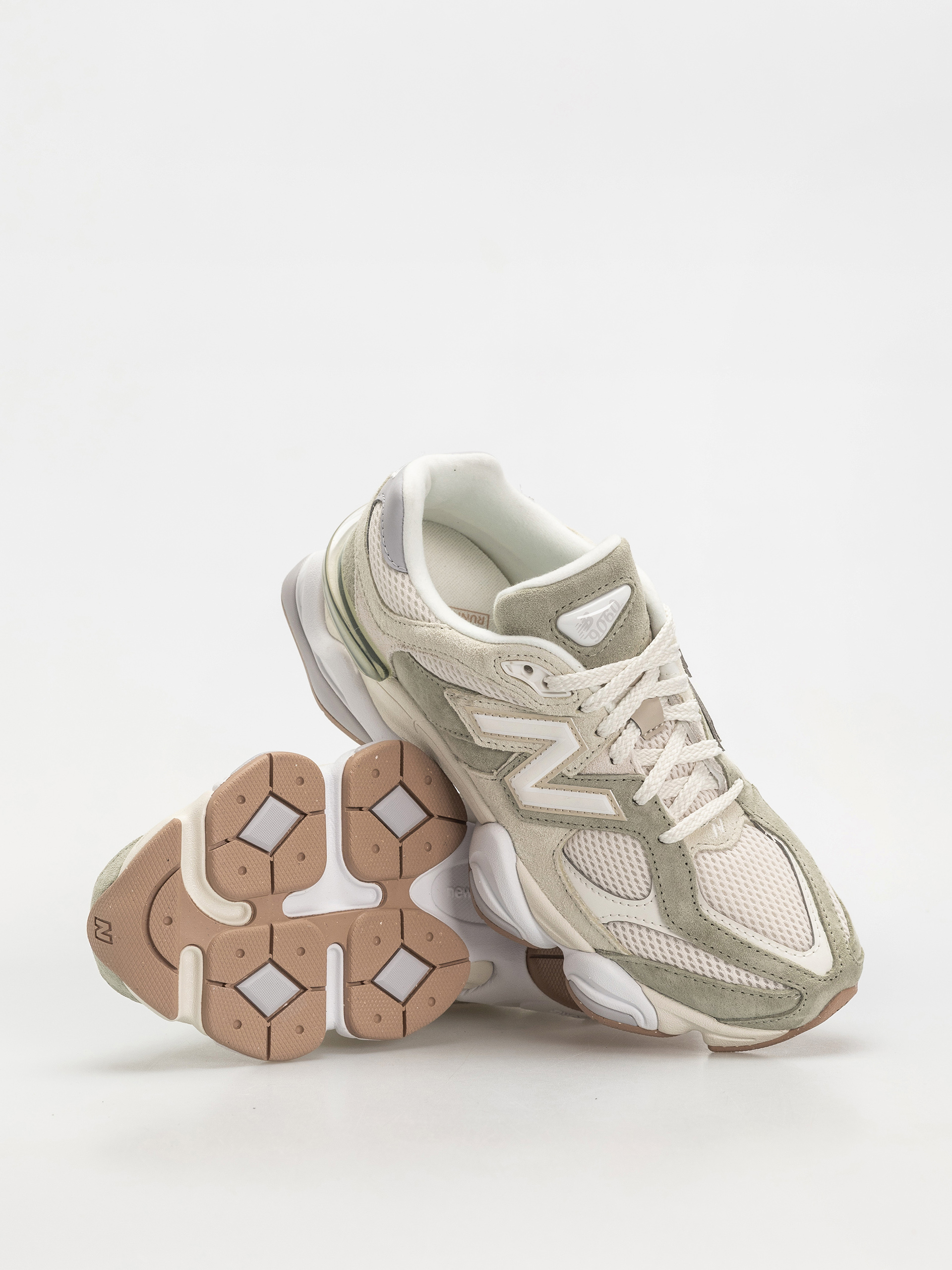Pantofi New Balance 9060 - bej (garter snake)