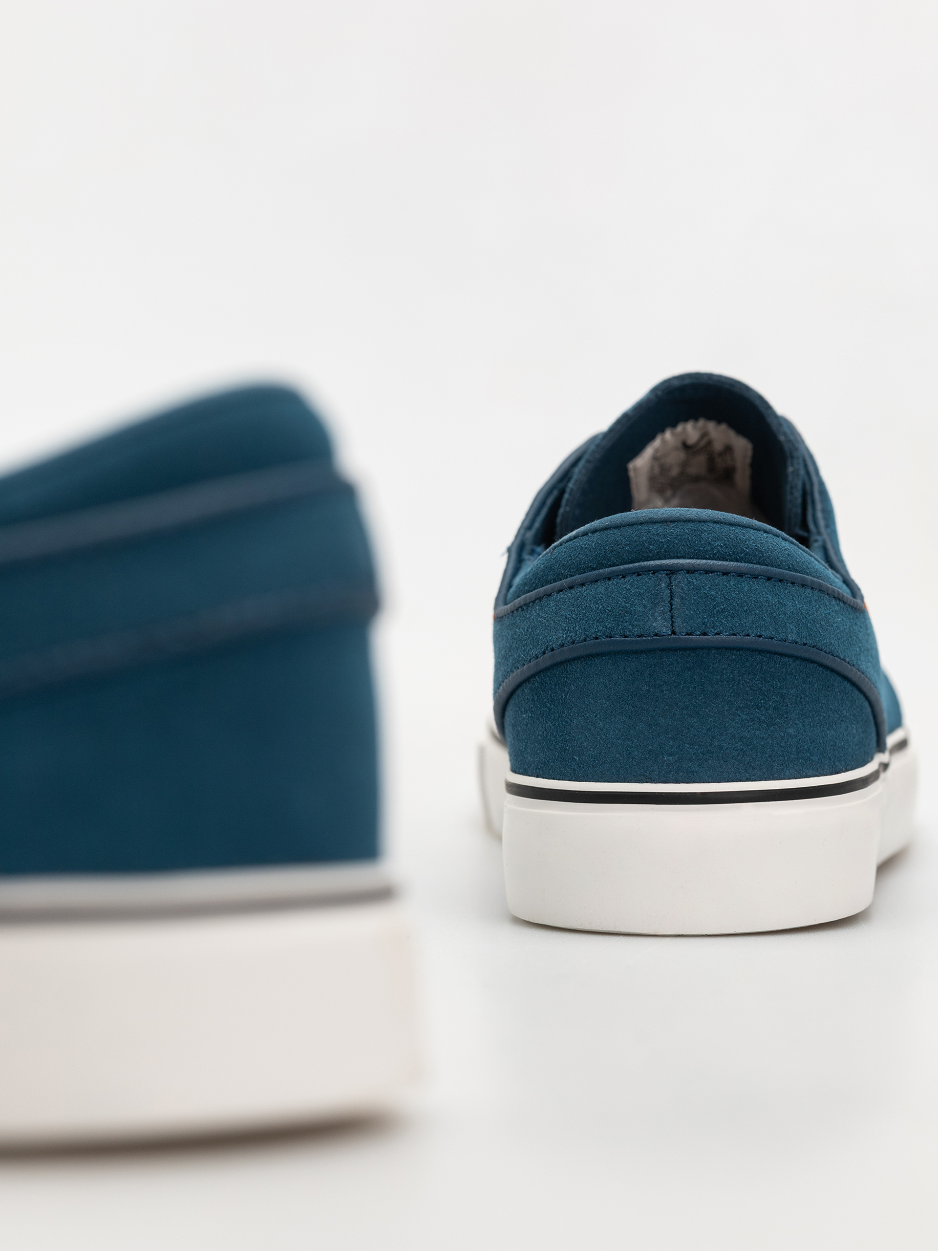 Pantofi Nike SB Zoom Janoski Og+ (blue force/campfire orange blue force)