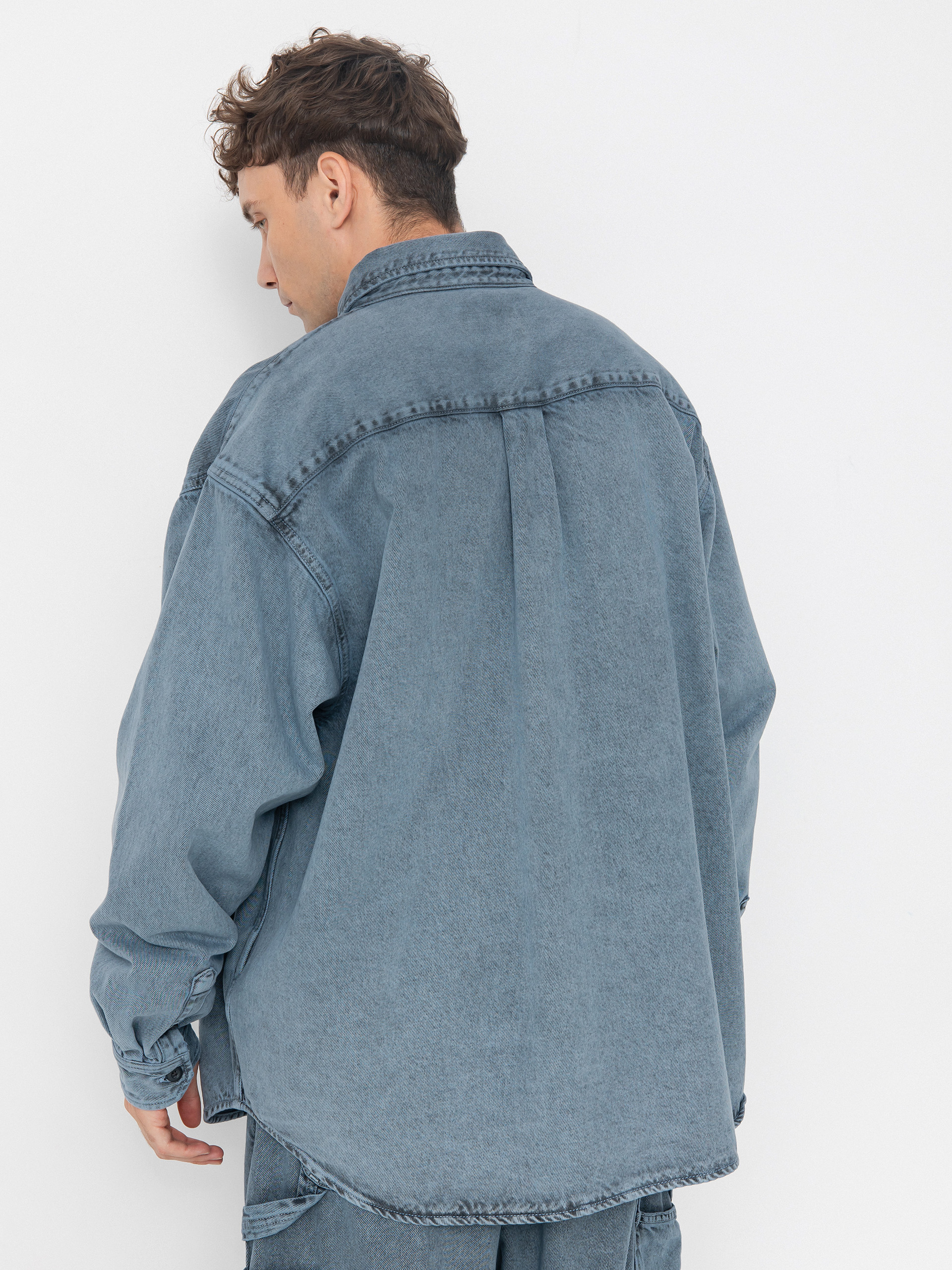 藍 Geacă Carhartt WIP Tigan - albastru (black/blue fog/garment dyed)