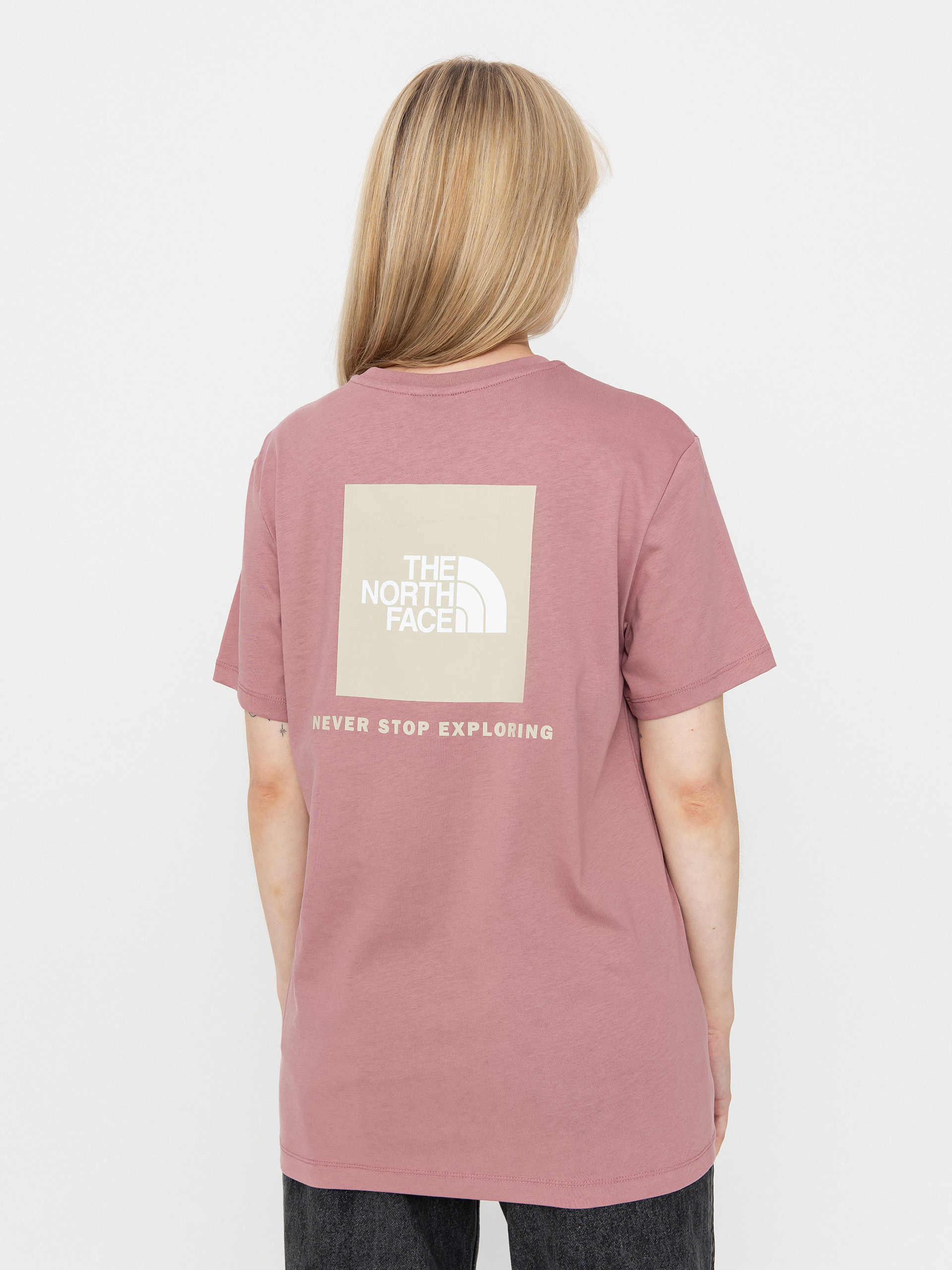 Tricou The North Face Box Nse Relaxed Wmn (nostalgia rose/gravel)