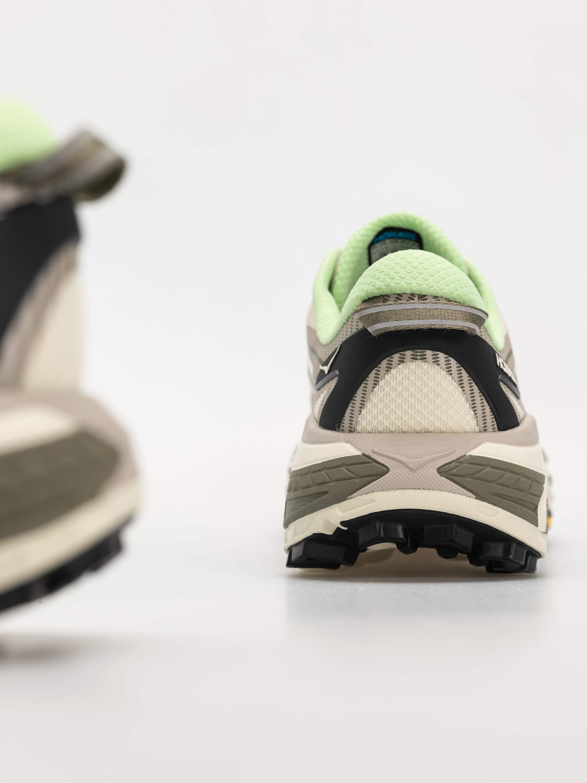 Pantofi Hoka Mafate Speed 2 (putty eucalyptus)