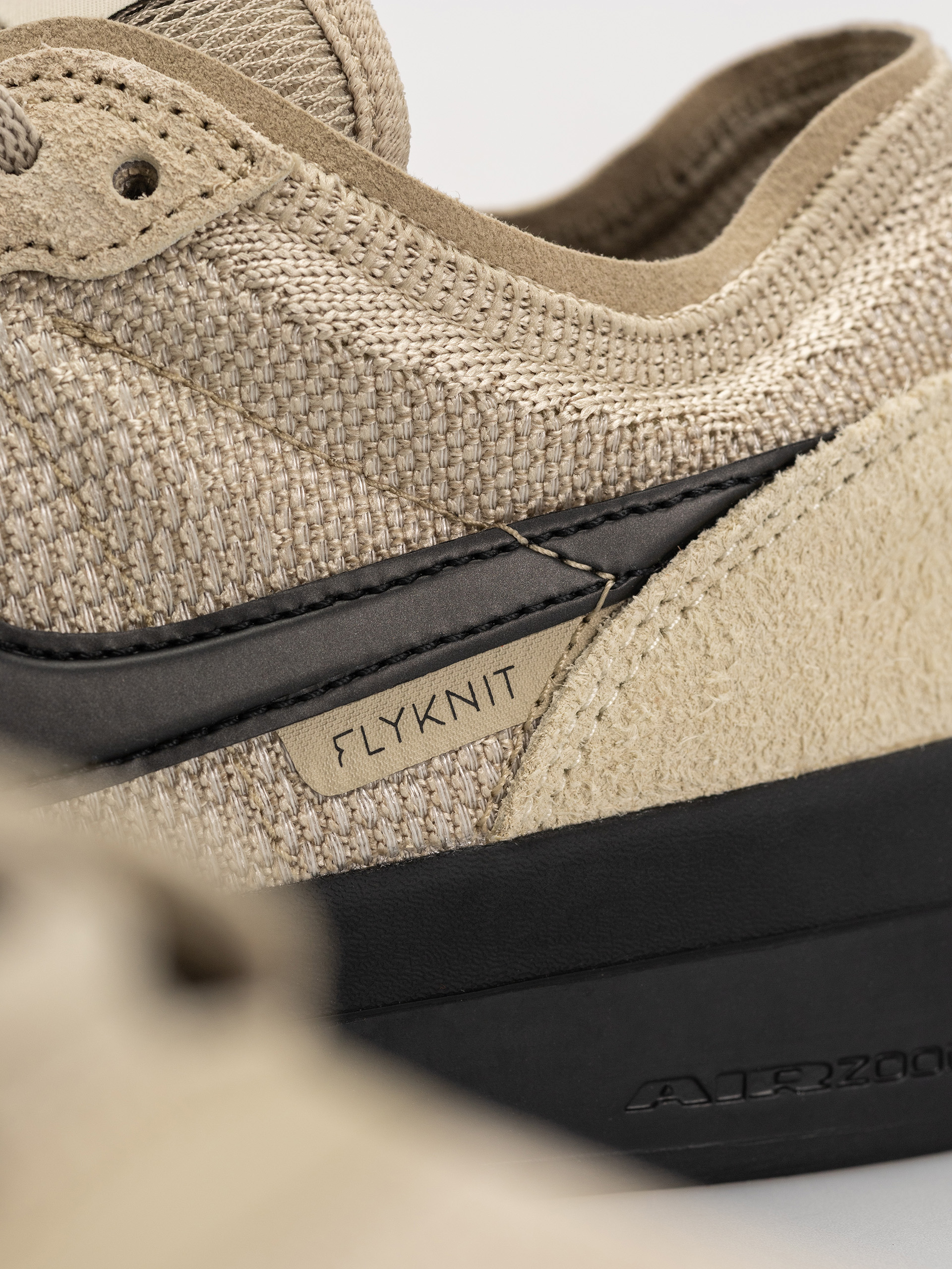 Pantofi Nike SB Ps8 (lt khaki/black desert khaki black)