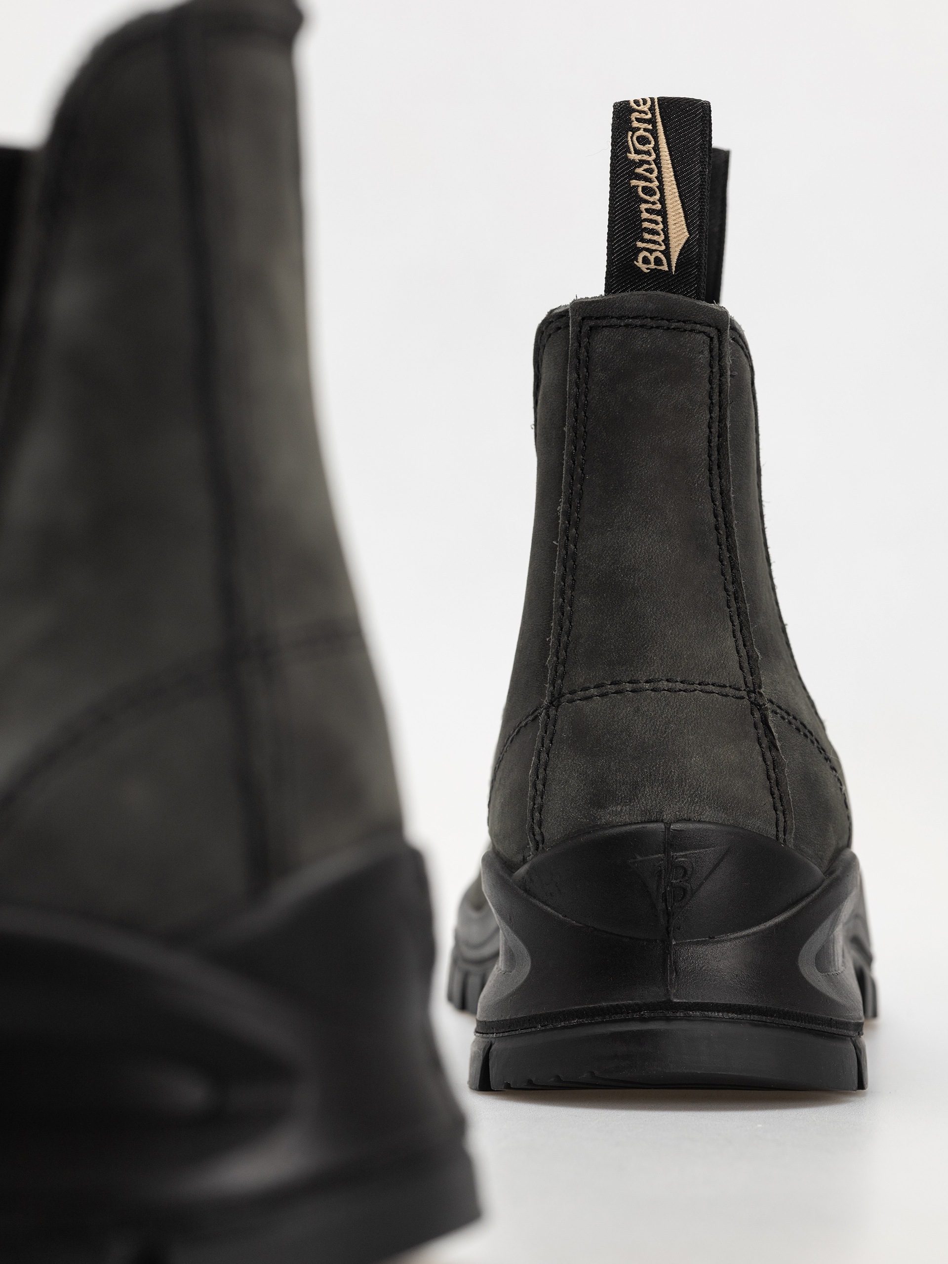 Pantofi Blundstone 2238 (rustic black)