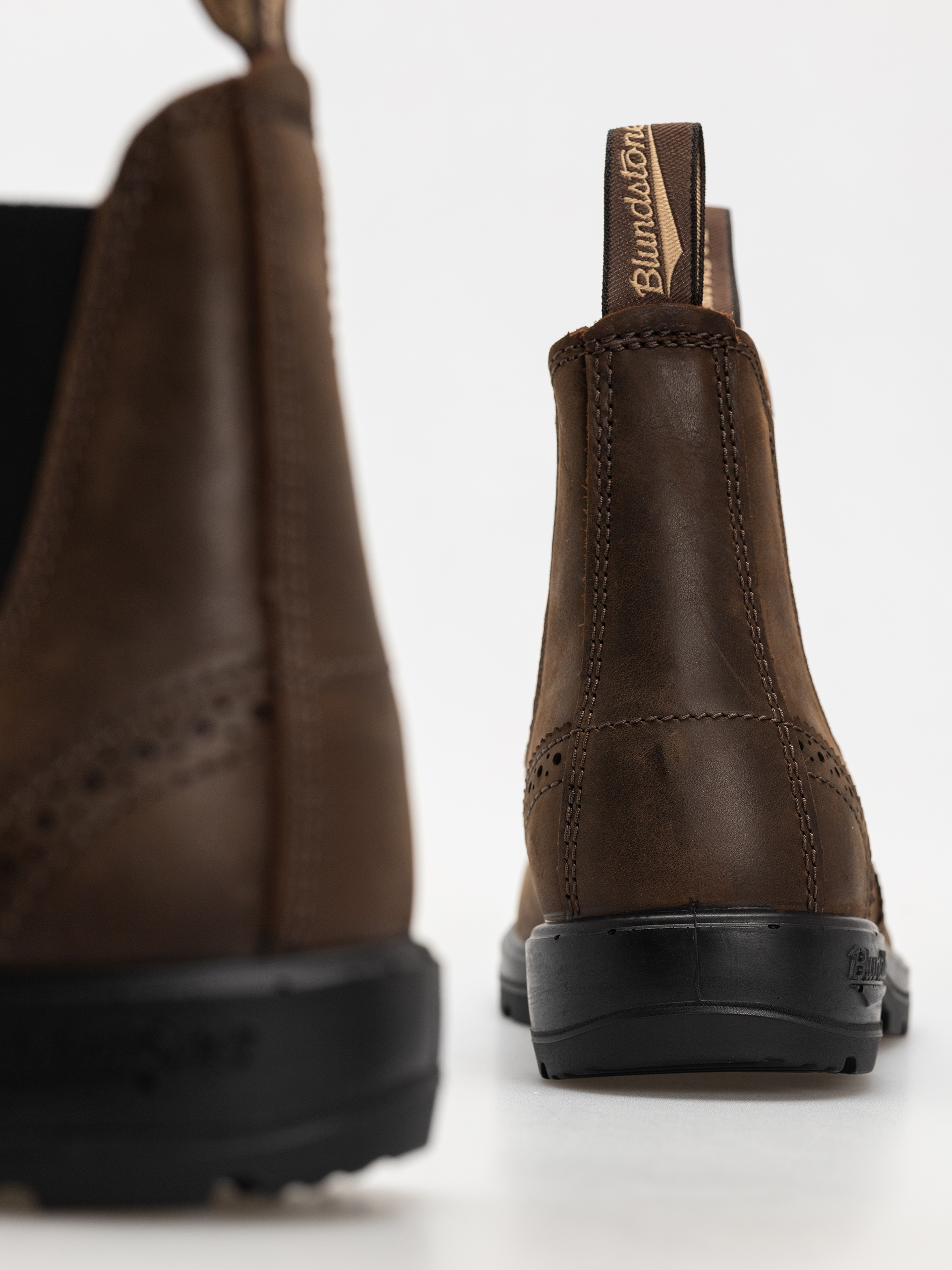 Pantofi Blundstone 2444 (antique brown)