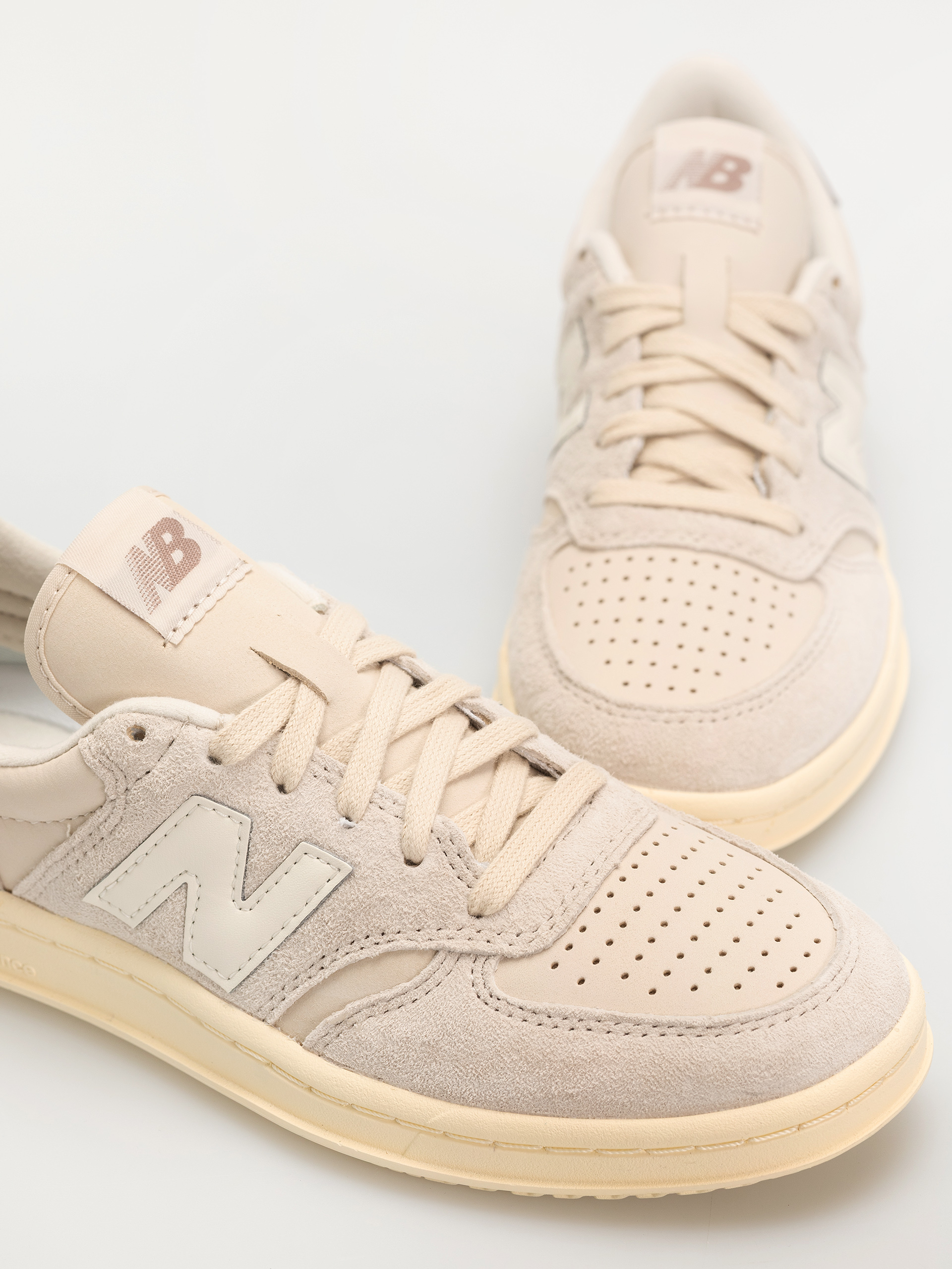 Pantofi New Balance 500 (beige)