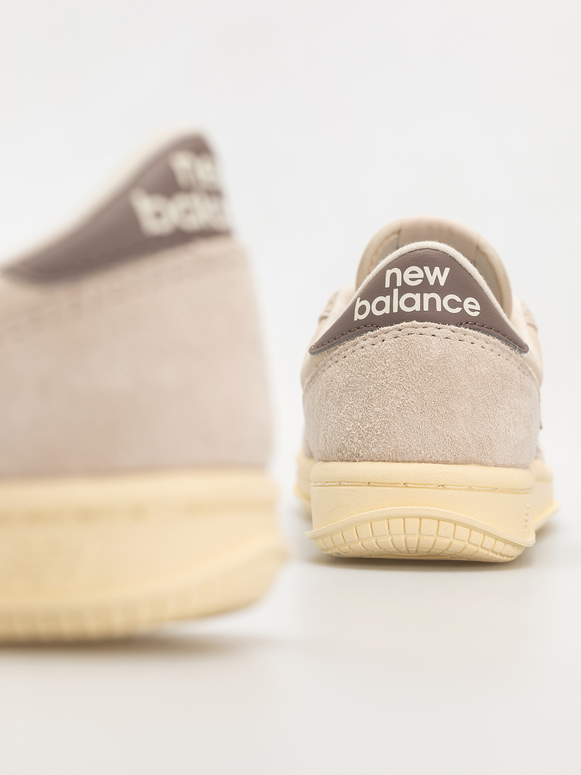 Pantofi New Balance 500 (beige)