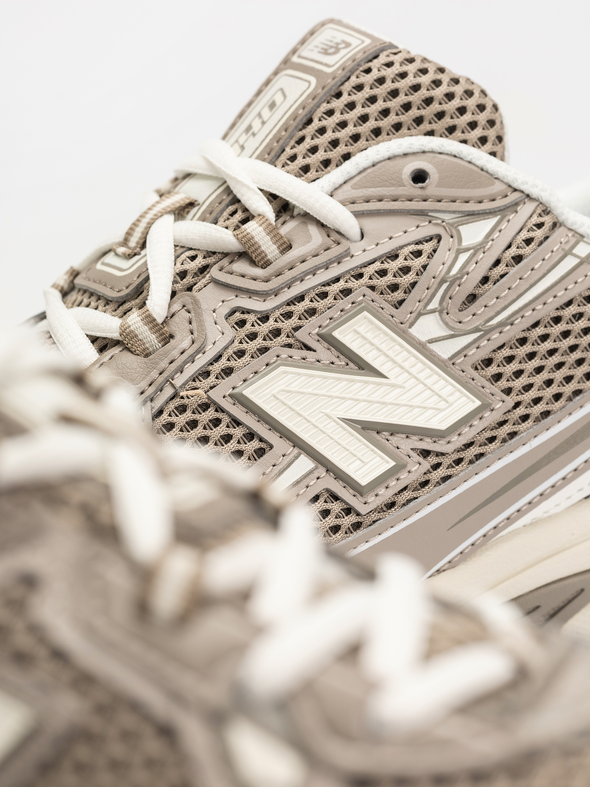 Pantofi New Balance 740 (dark olivine)