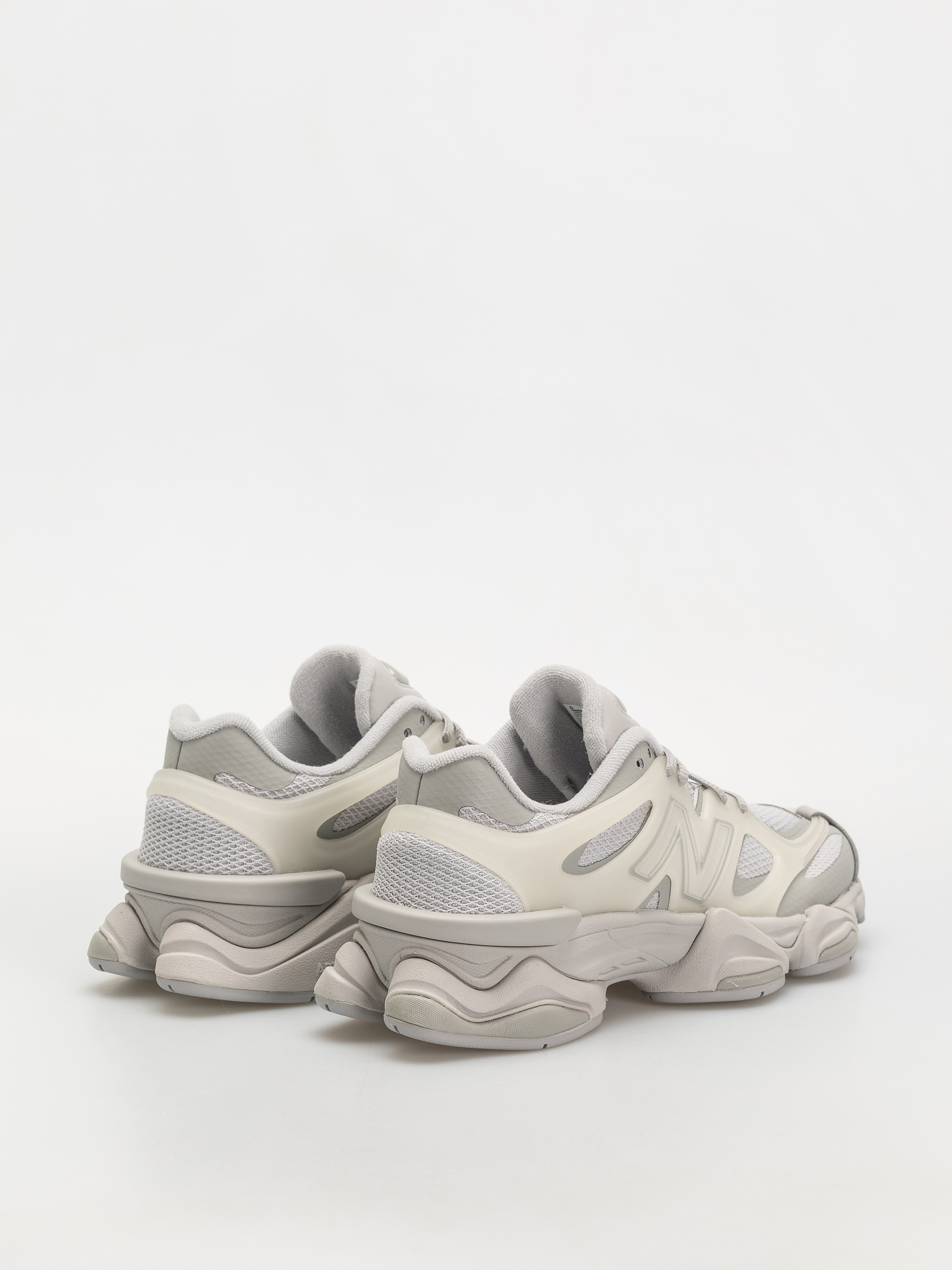 Pantofi New Balance 9060 (raincloud)