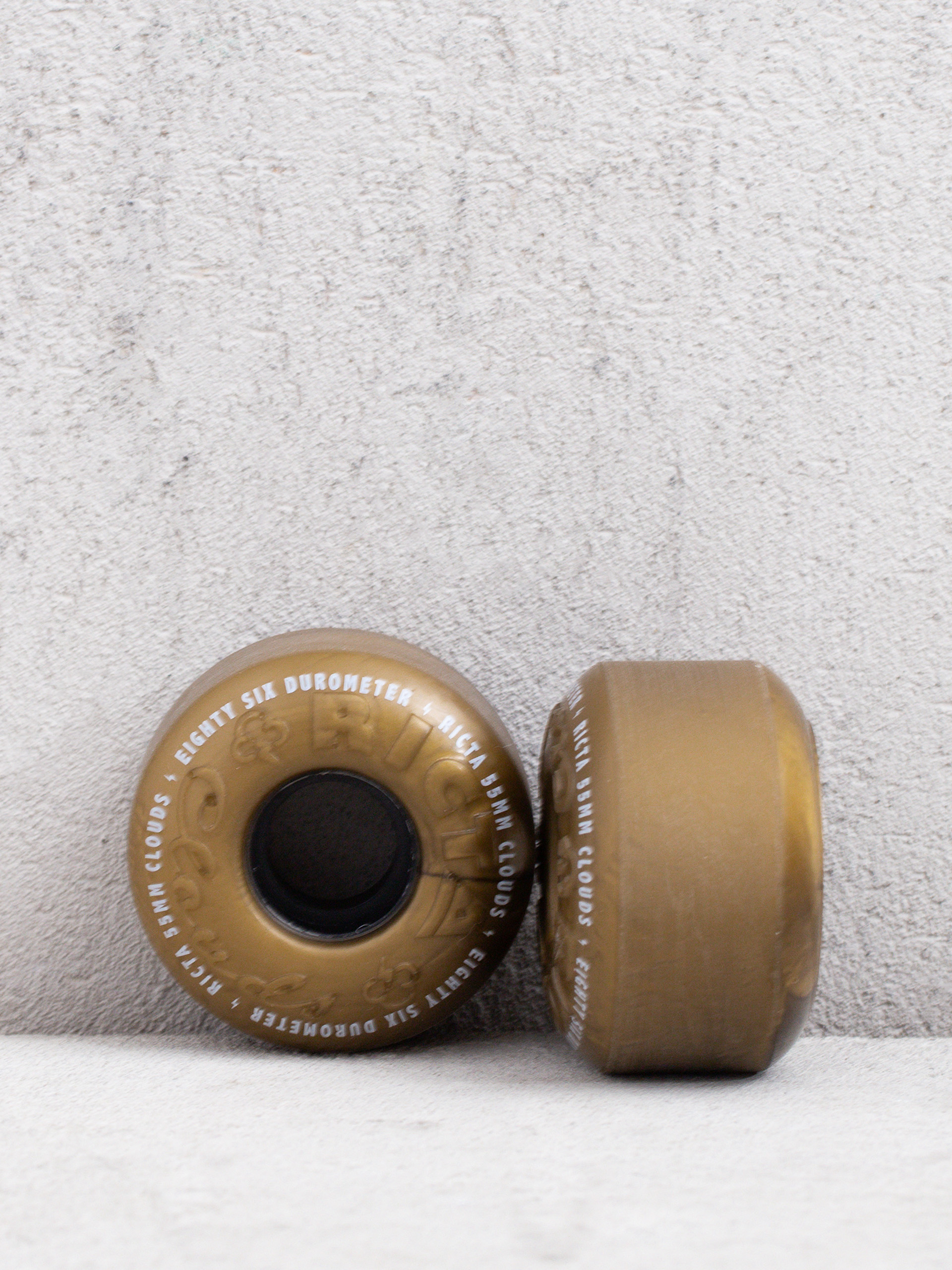 Role Ricta Clouds Metallic 86A (gold)