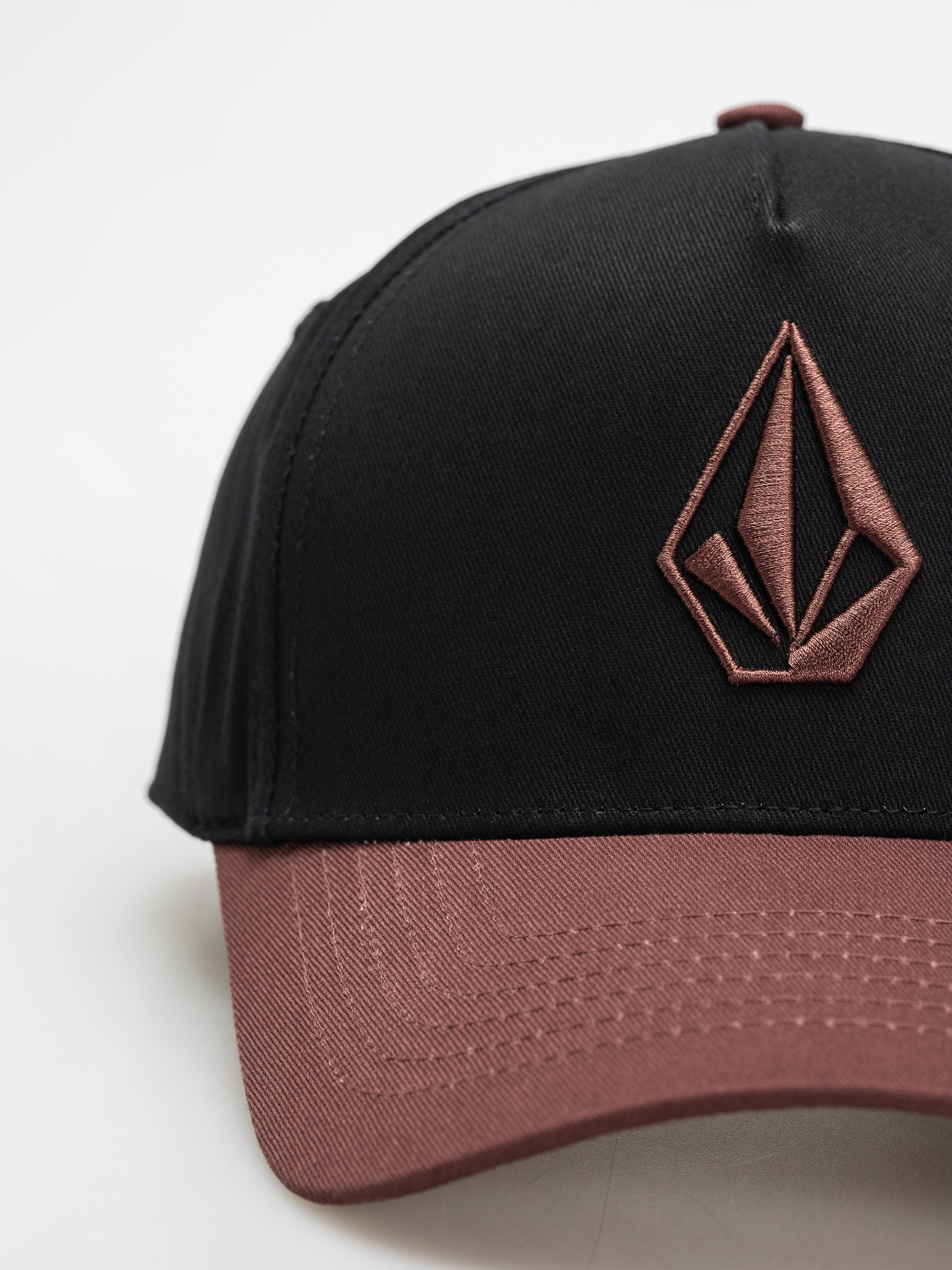 Șapcă Volcom Embossed Stone Adj (merlot)