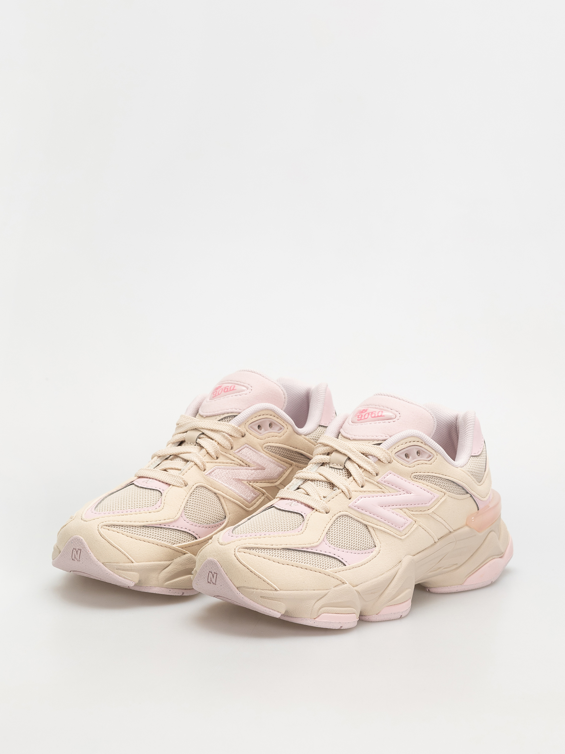 Pantofi New Balance 9060 JR (bisque)