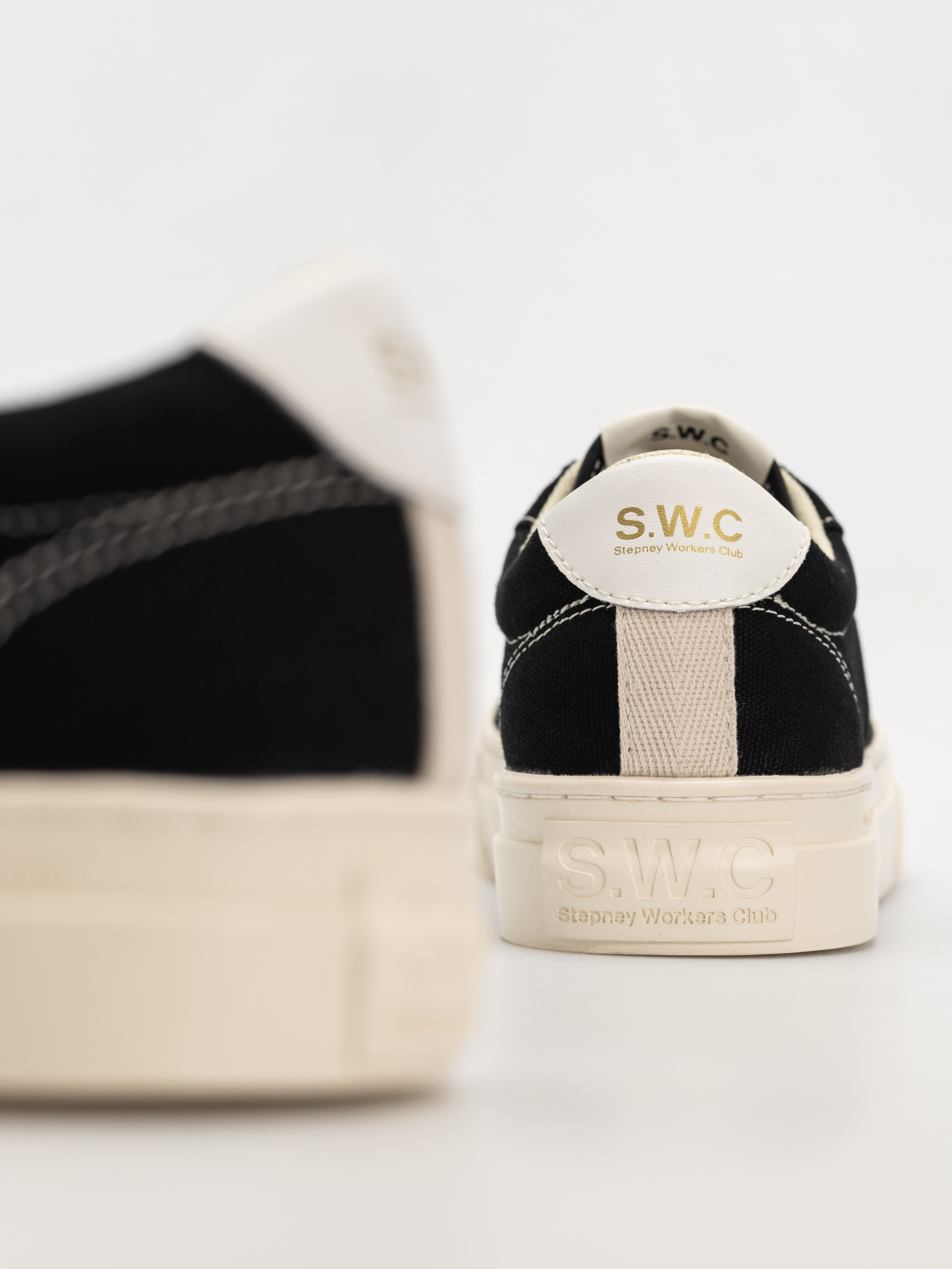 Pantofi Stepney Workers Club Dellow 02 (canvas black)