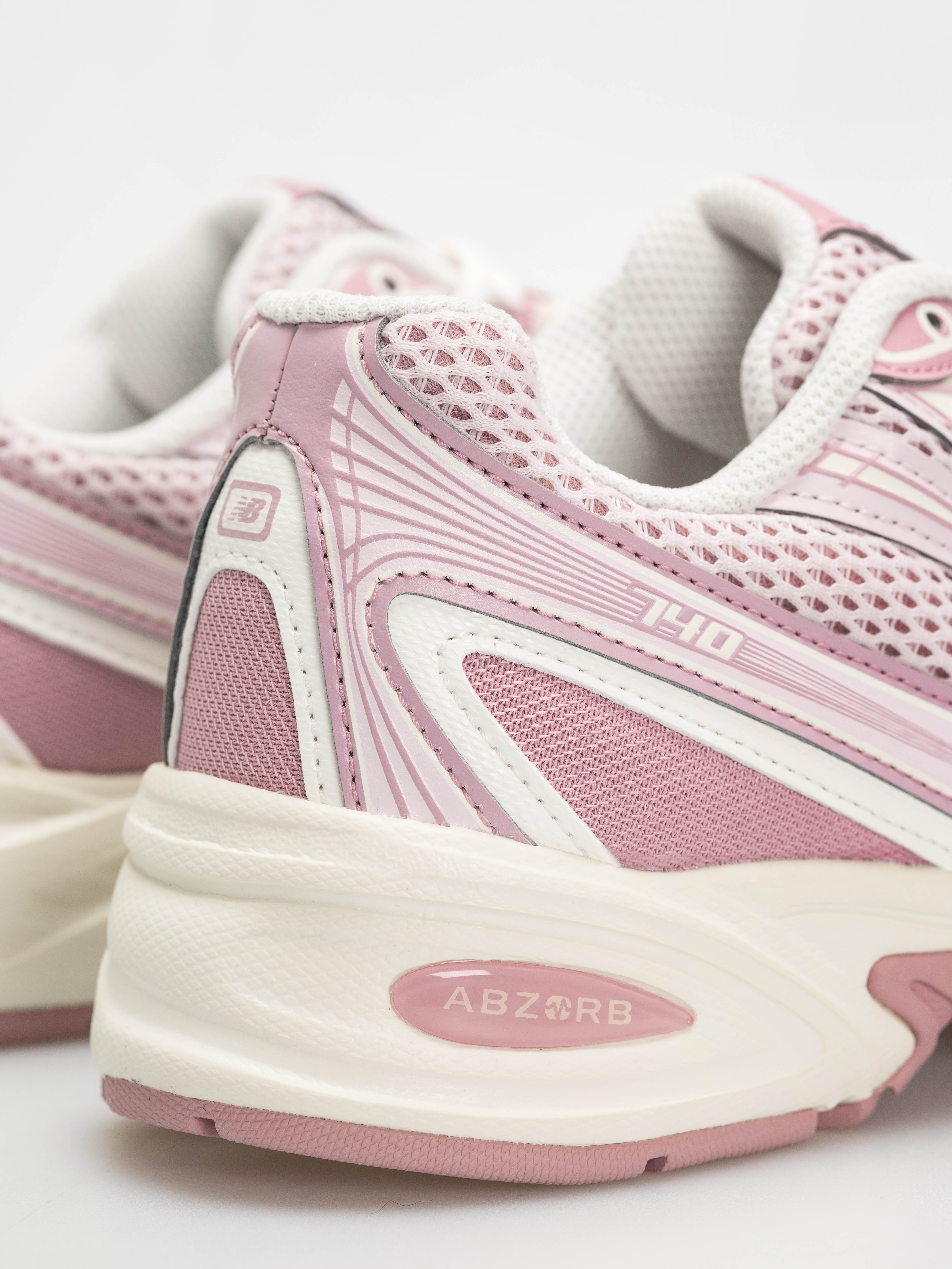 Pantofi New Balance 740 (pink granite)