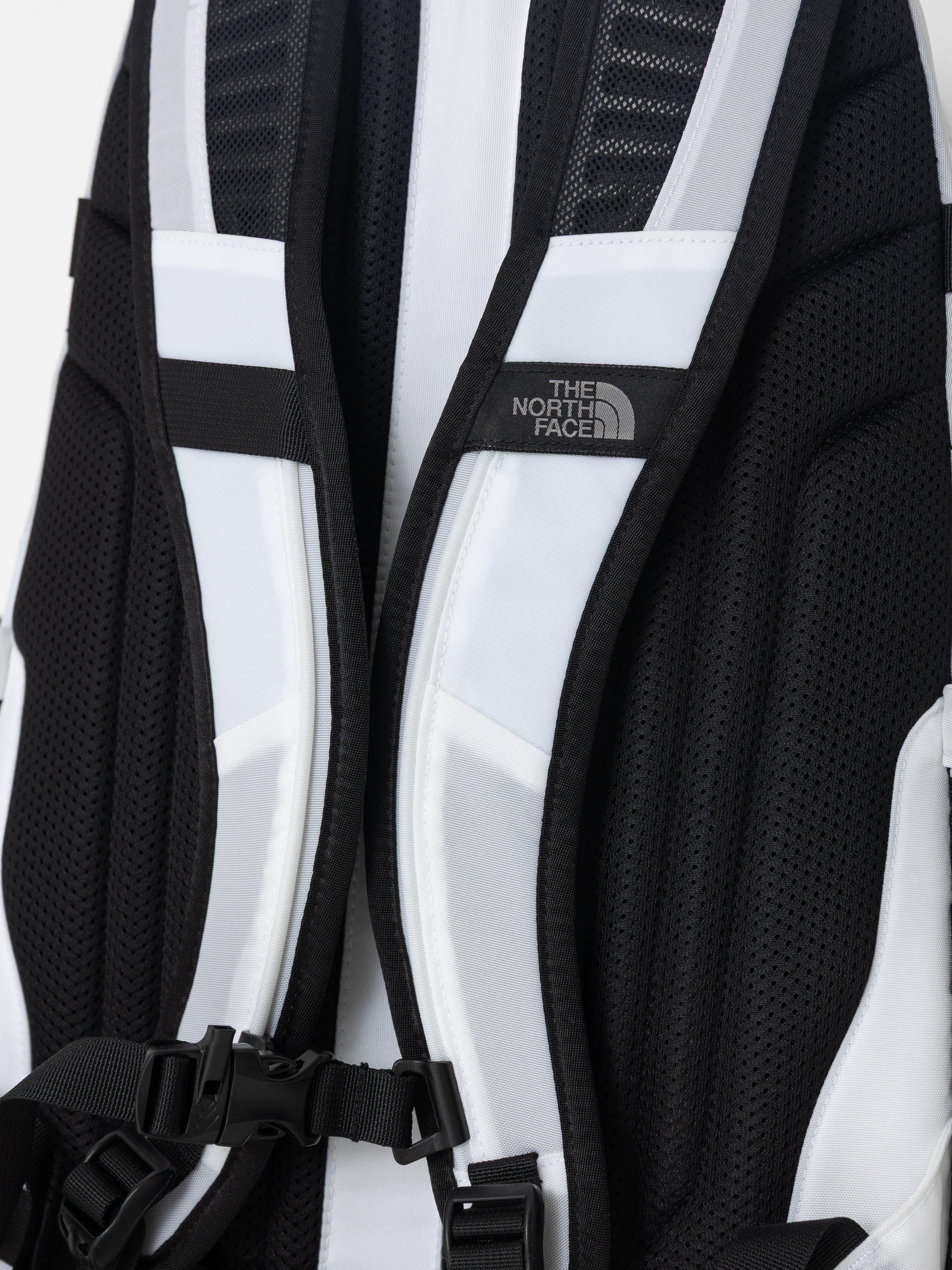 Rucsac The North Face Hot Shot Base Camp (tnf white)