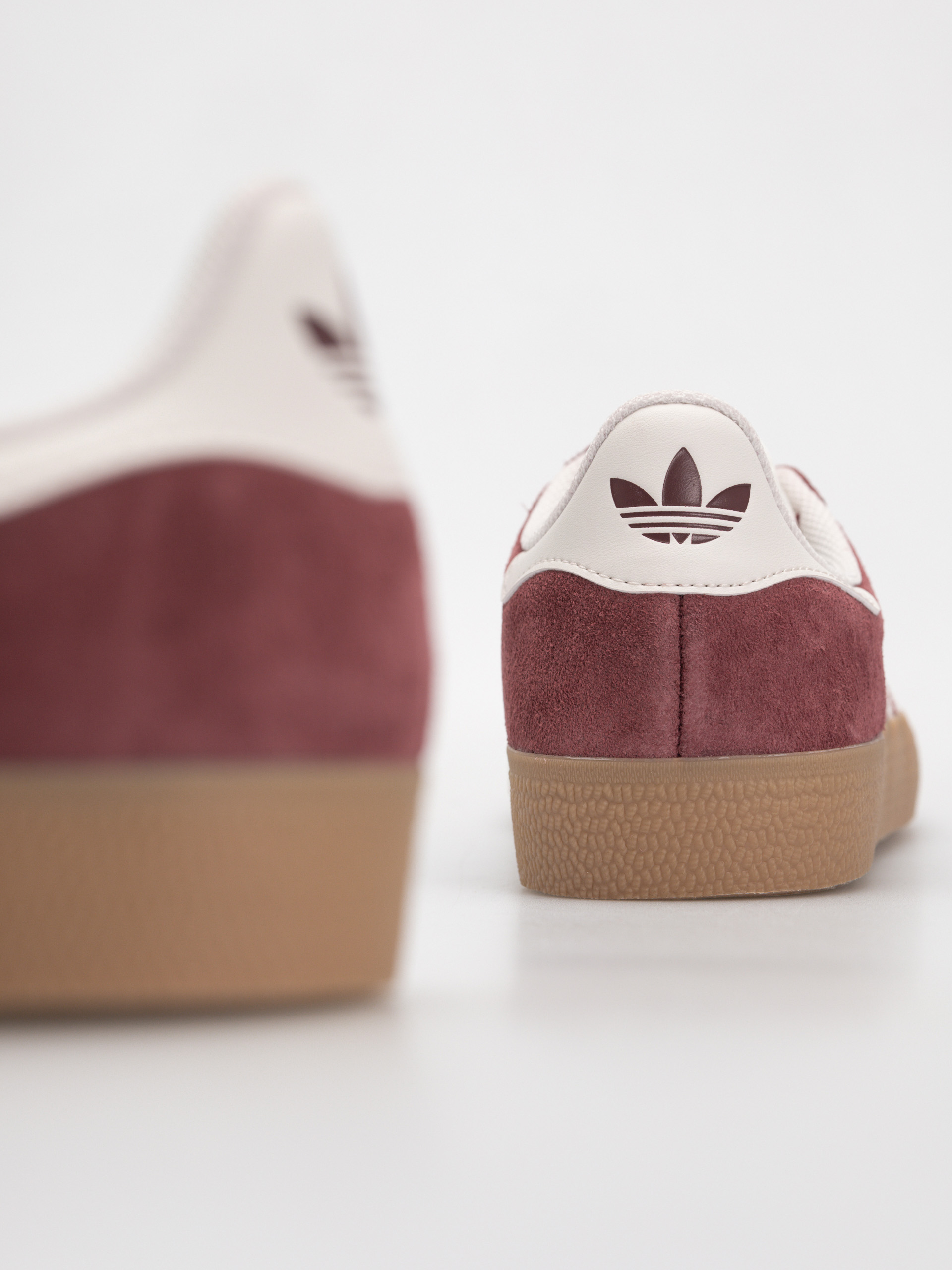 Pantofi adidas Gazelle Adv (shared/crywht/goldmt)