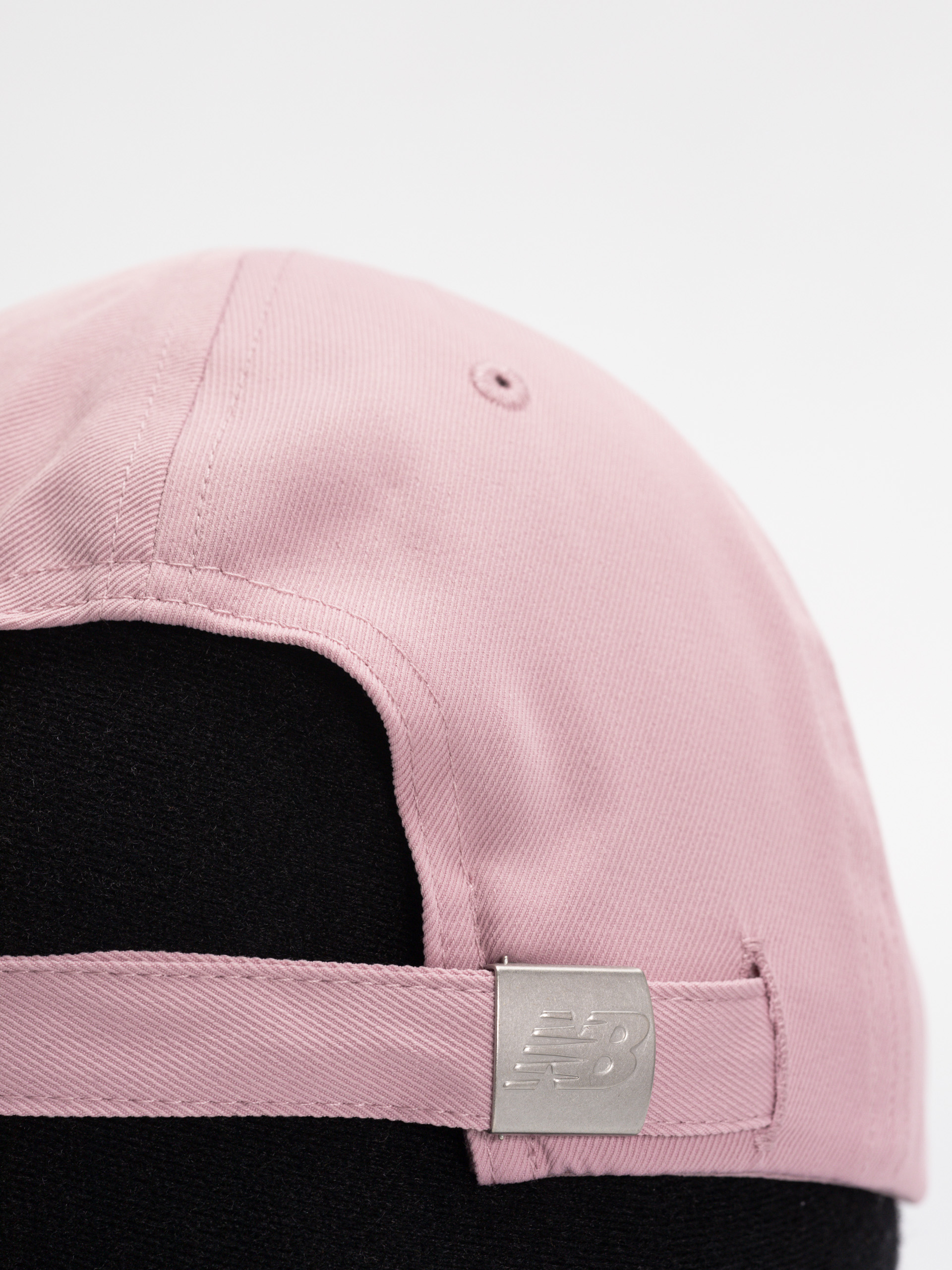 Șapcă New Balance 6 Panel Linear Logo Wmn (pink)